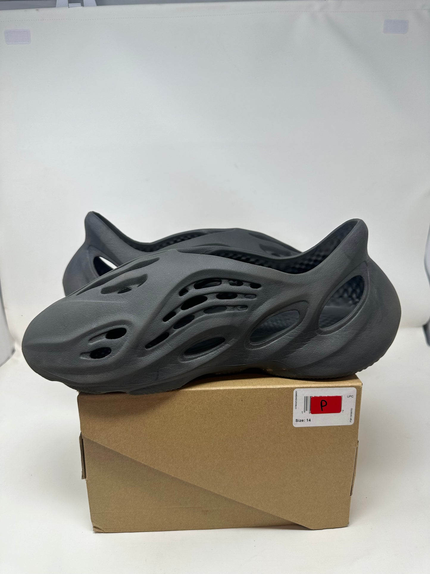 Adidas Yeezy Foam Runner “Onyx”