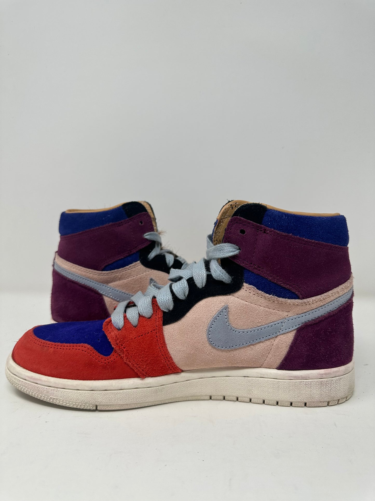 Jordan 1 High Women’s “Aleali May Court Lux”