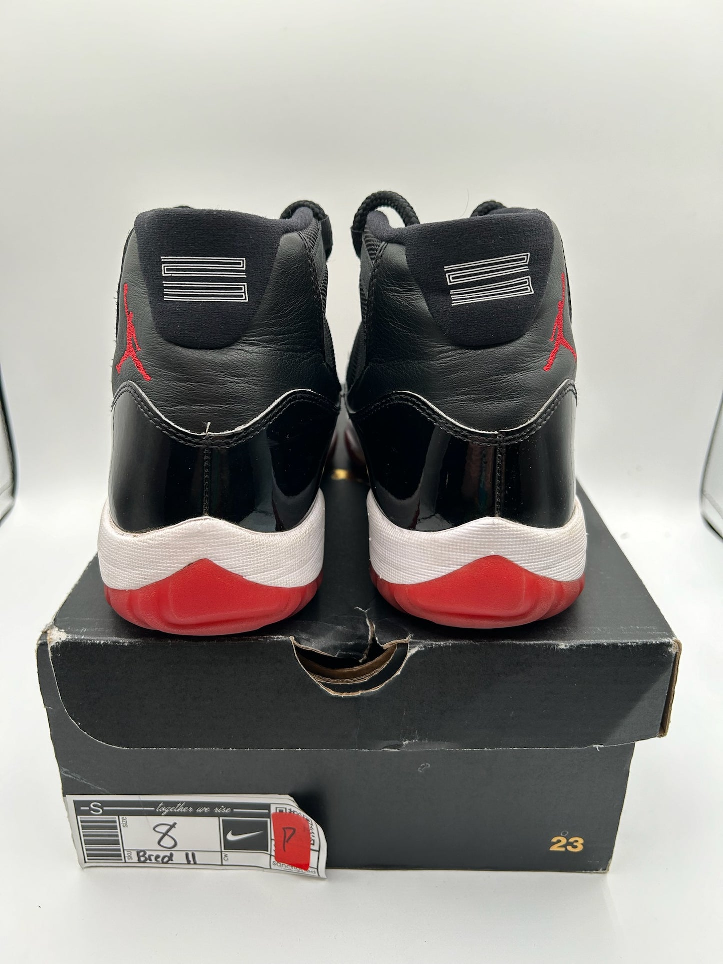 Jordan 11 (2019) “Bred”
