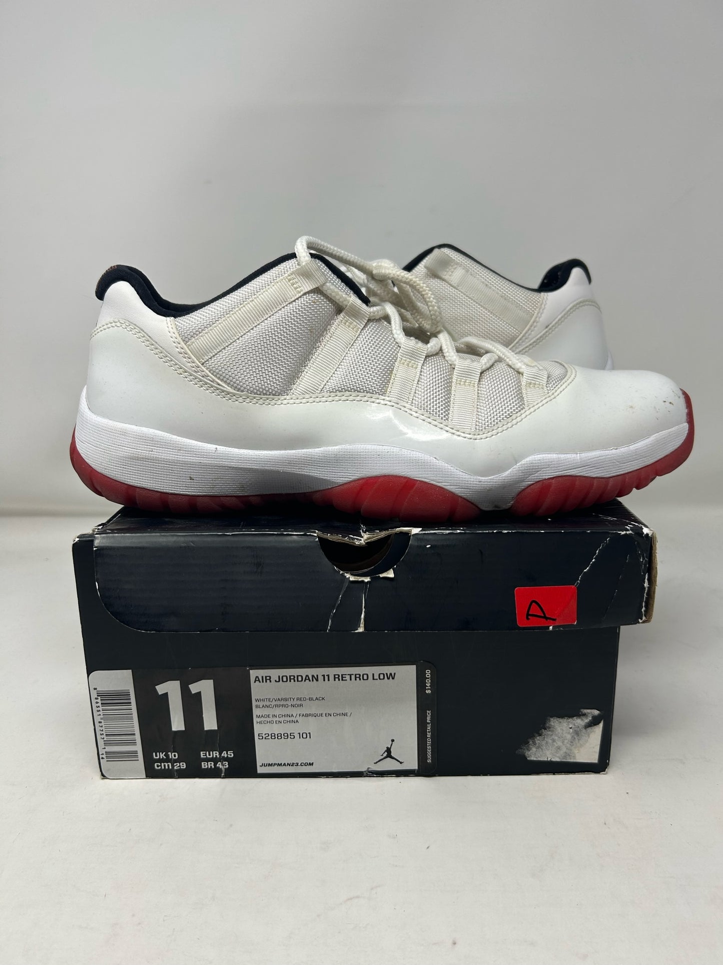 Jordan 11 Low “Cherry”