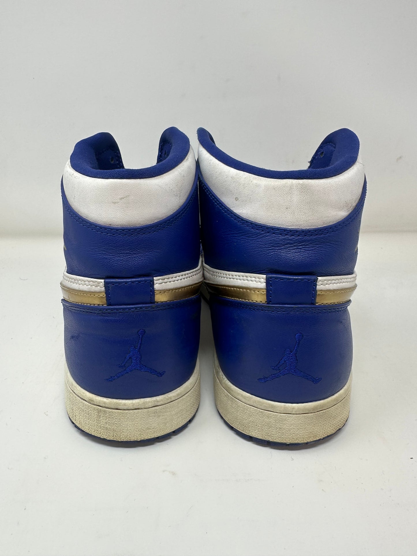 Jordan 1 High “Gold Medal”