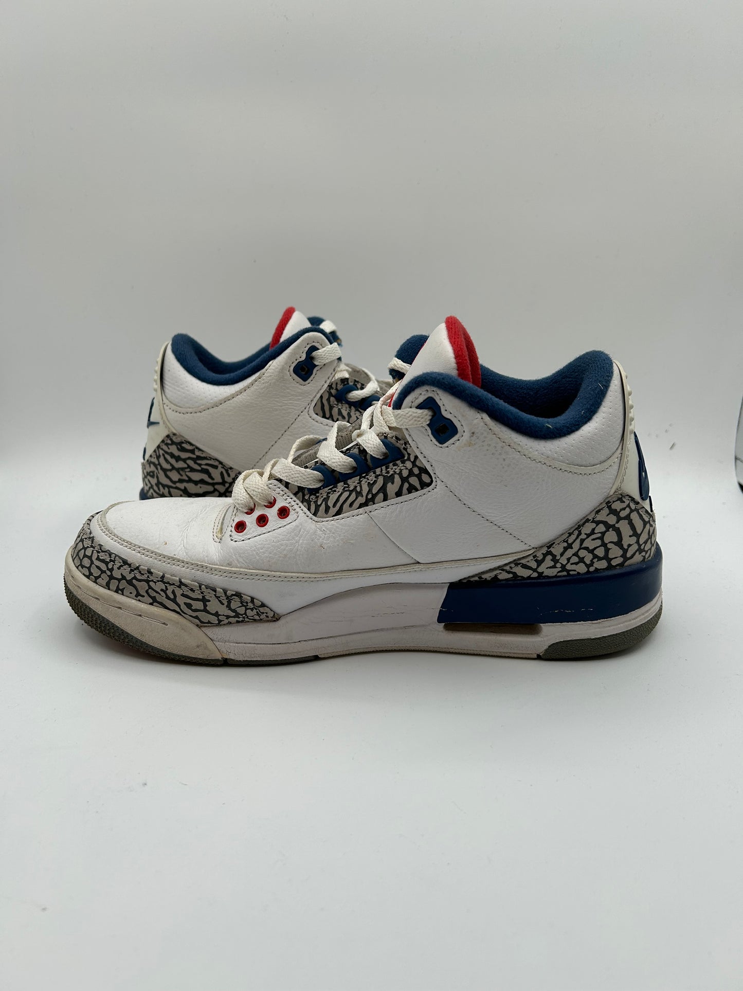 Jordan 3 “True Blue”