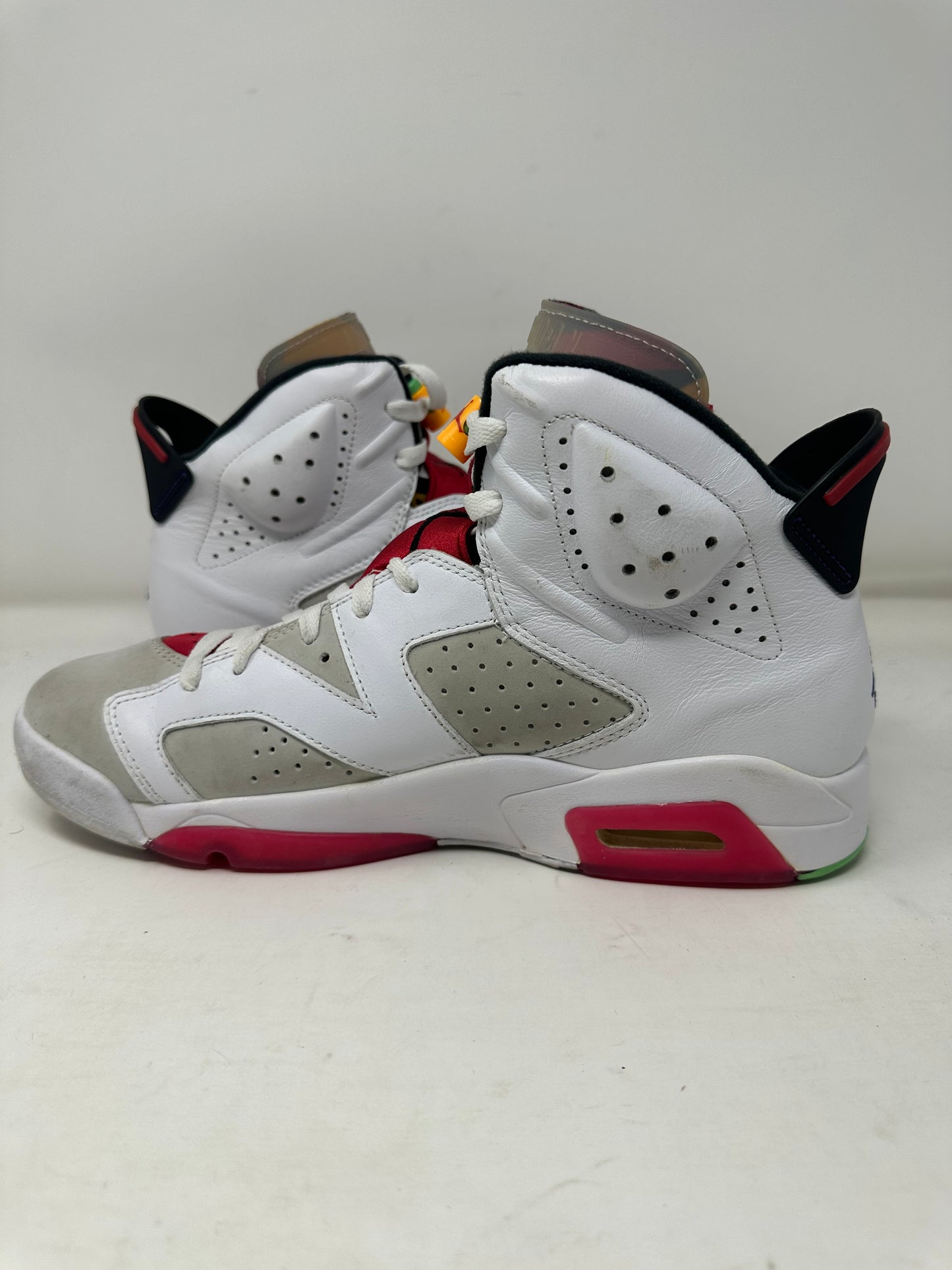 Jordan 6 “Hare”