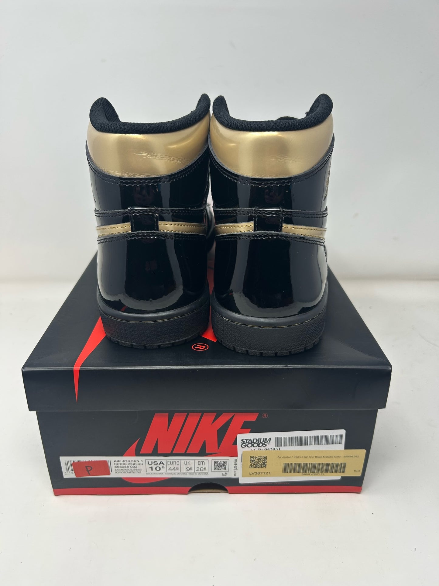 Jordan 1 High “Metallic Gold”