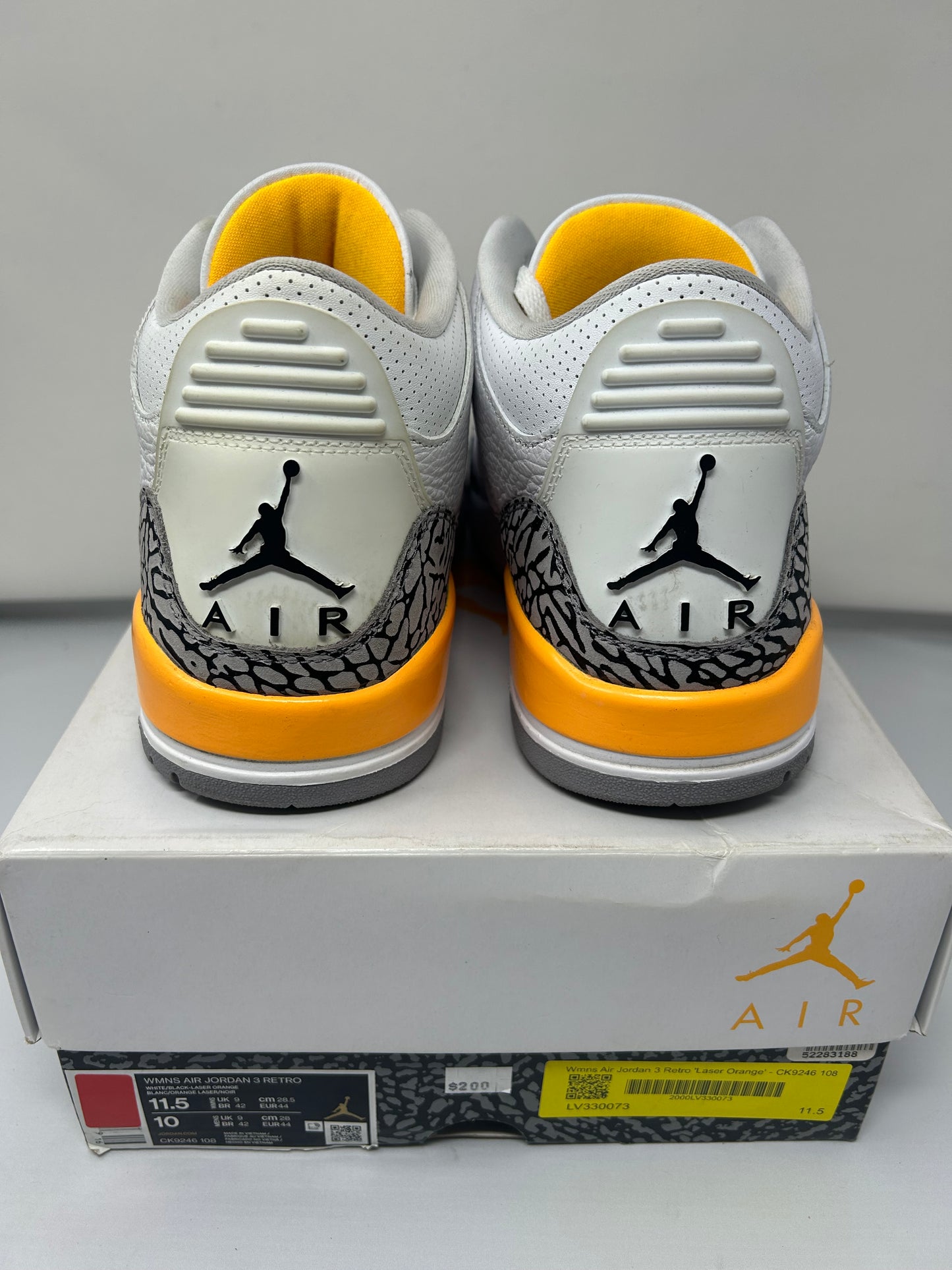 Jordan 3 “Laser Orange”