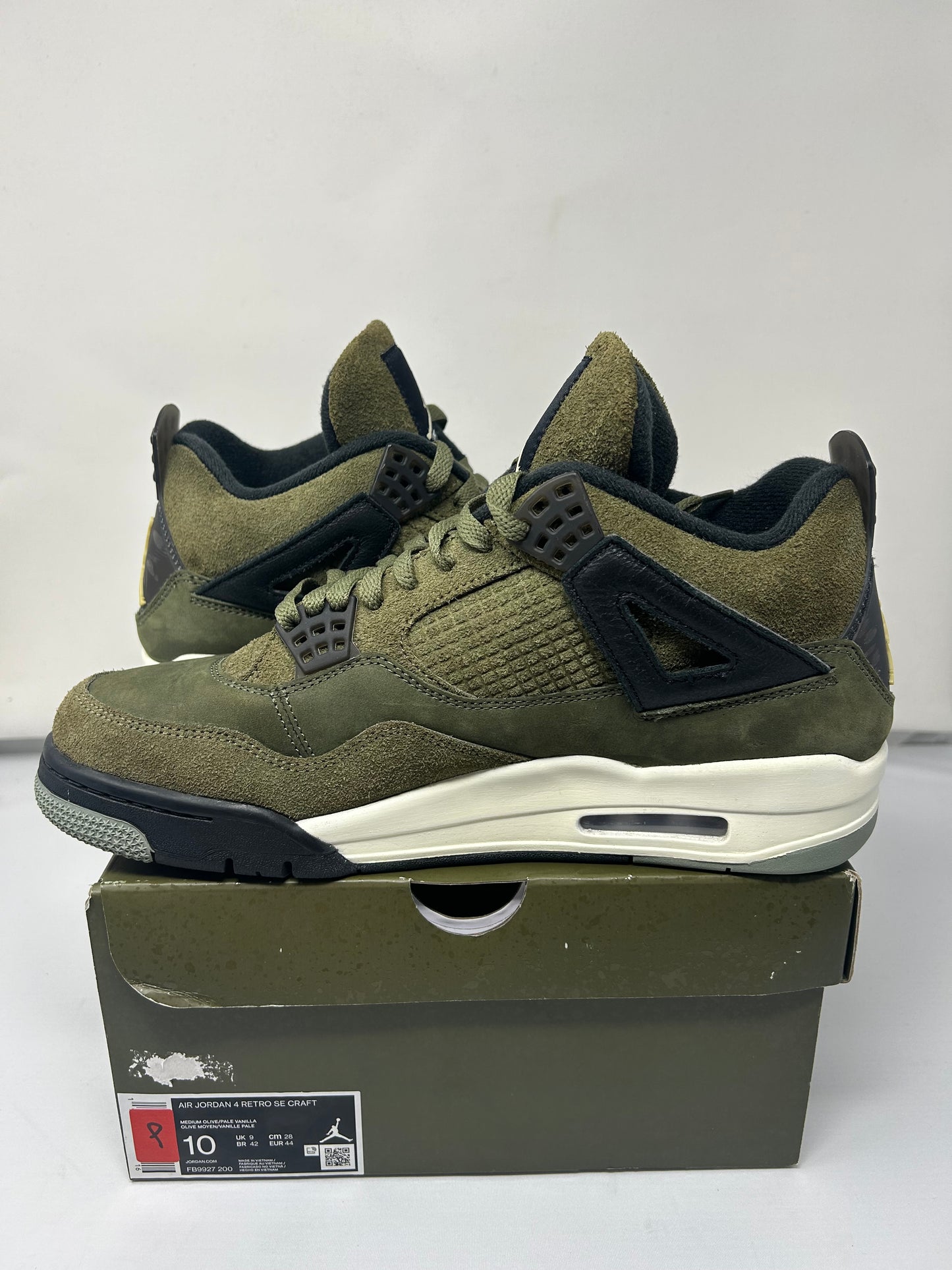 Jordan 4 Craft “Olive”