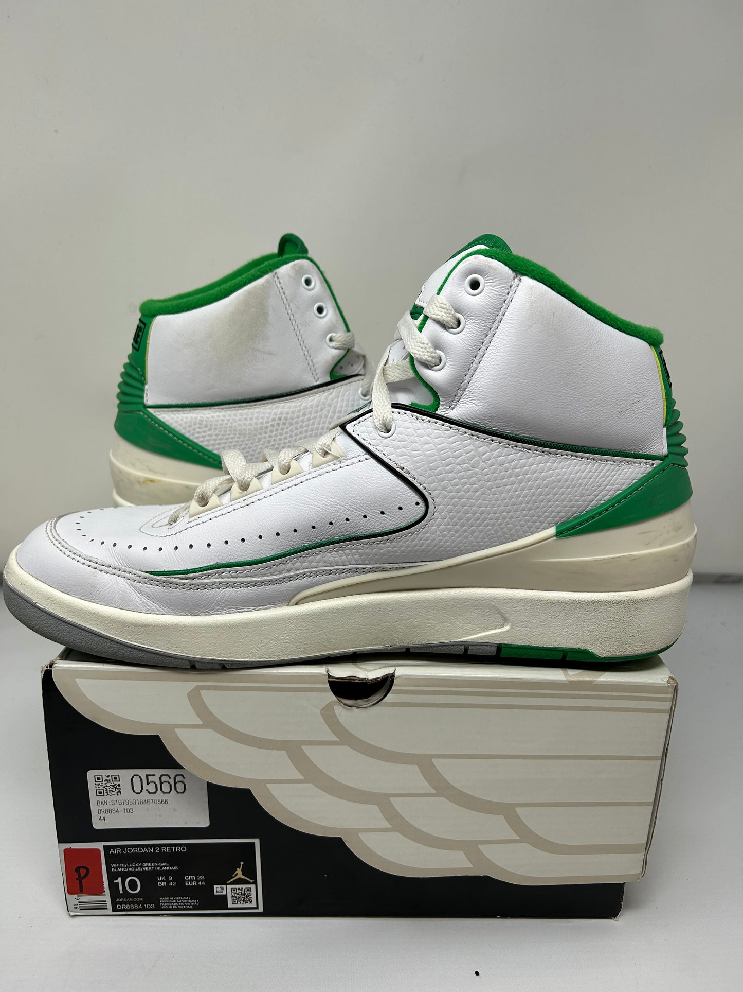 Jordan 2 “Lucky Green”