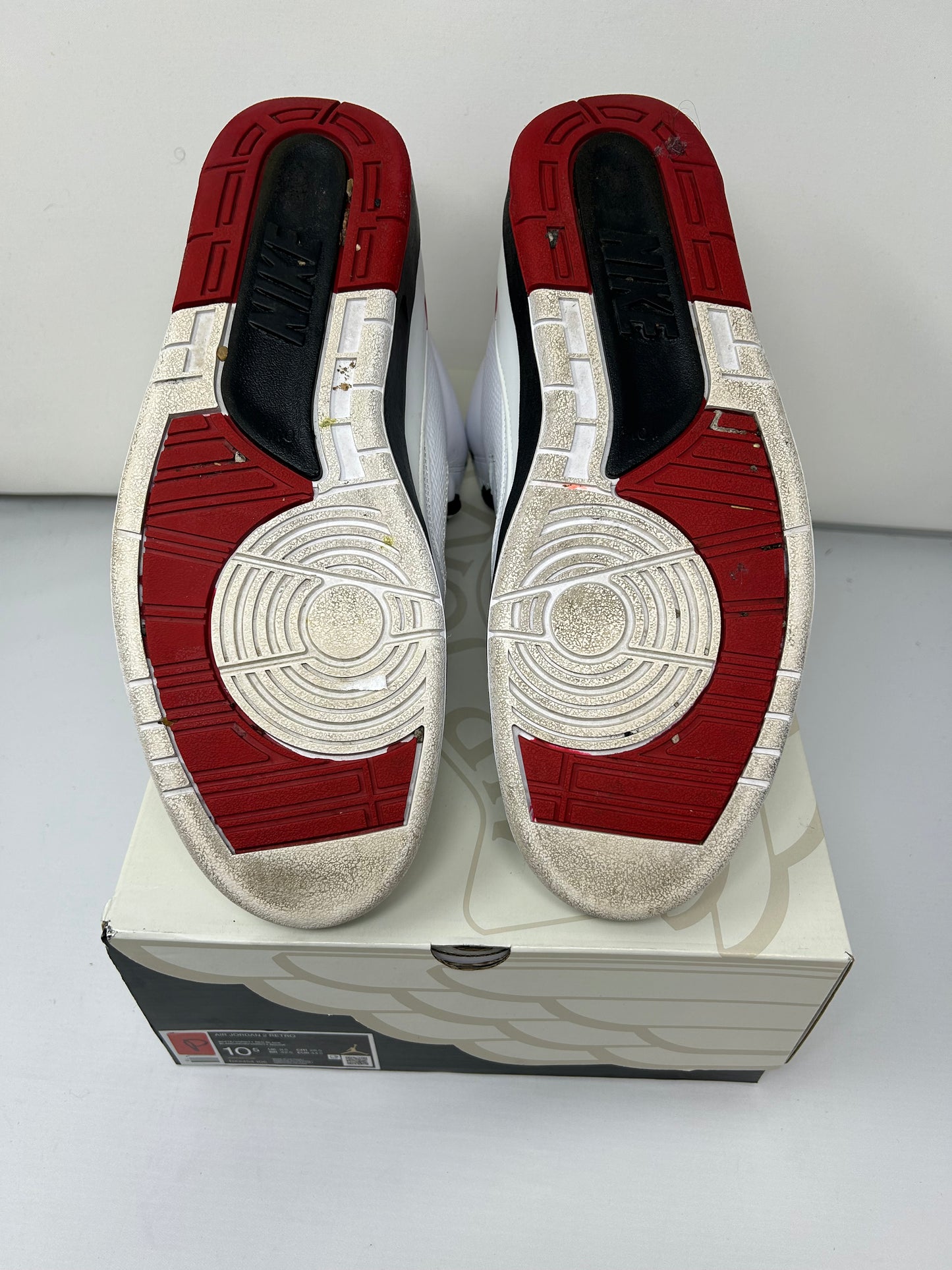Jordan 2 (2022) “Chicago”
