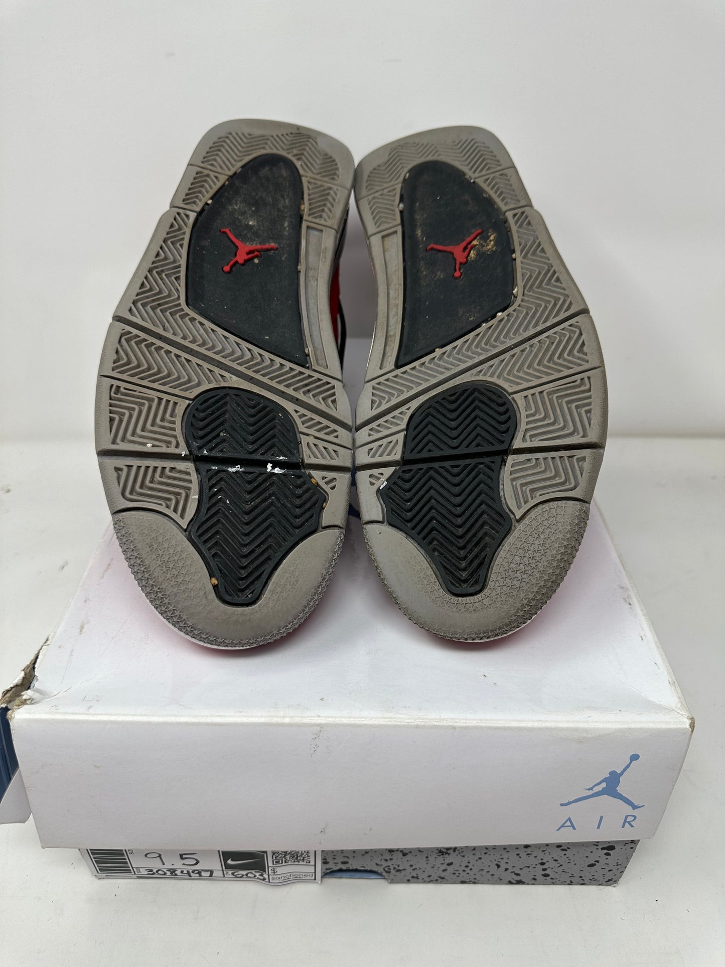 Jordan 4 “Toro”