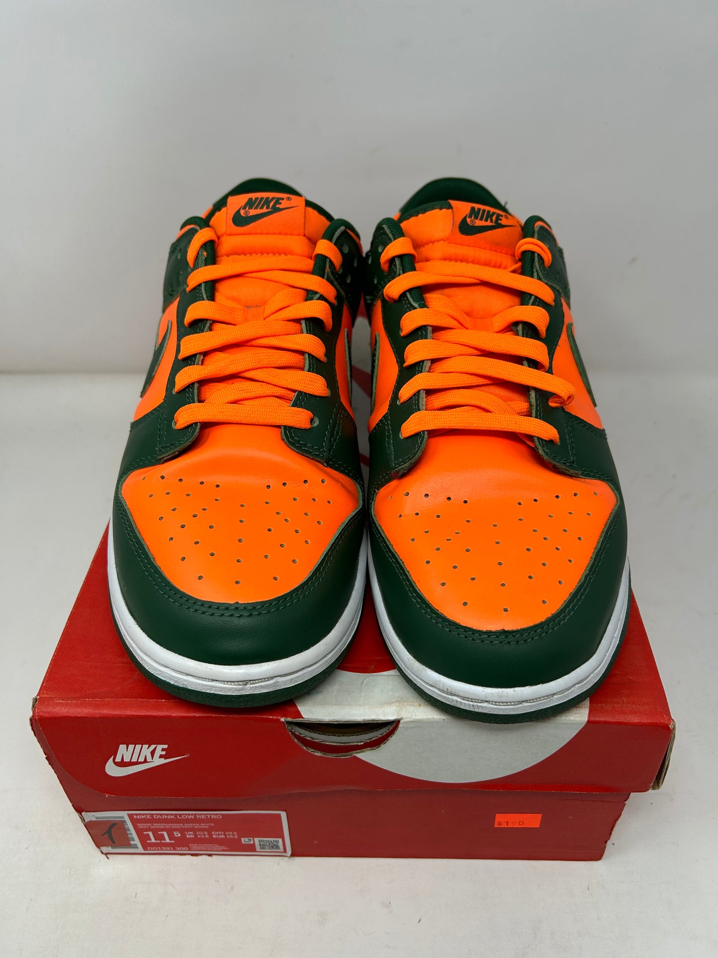 Nike Dunk Low “Miami Hurricanes”