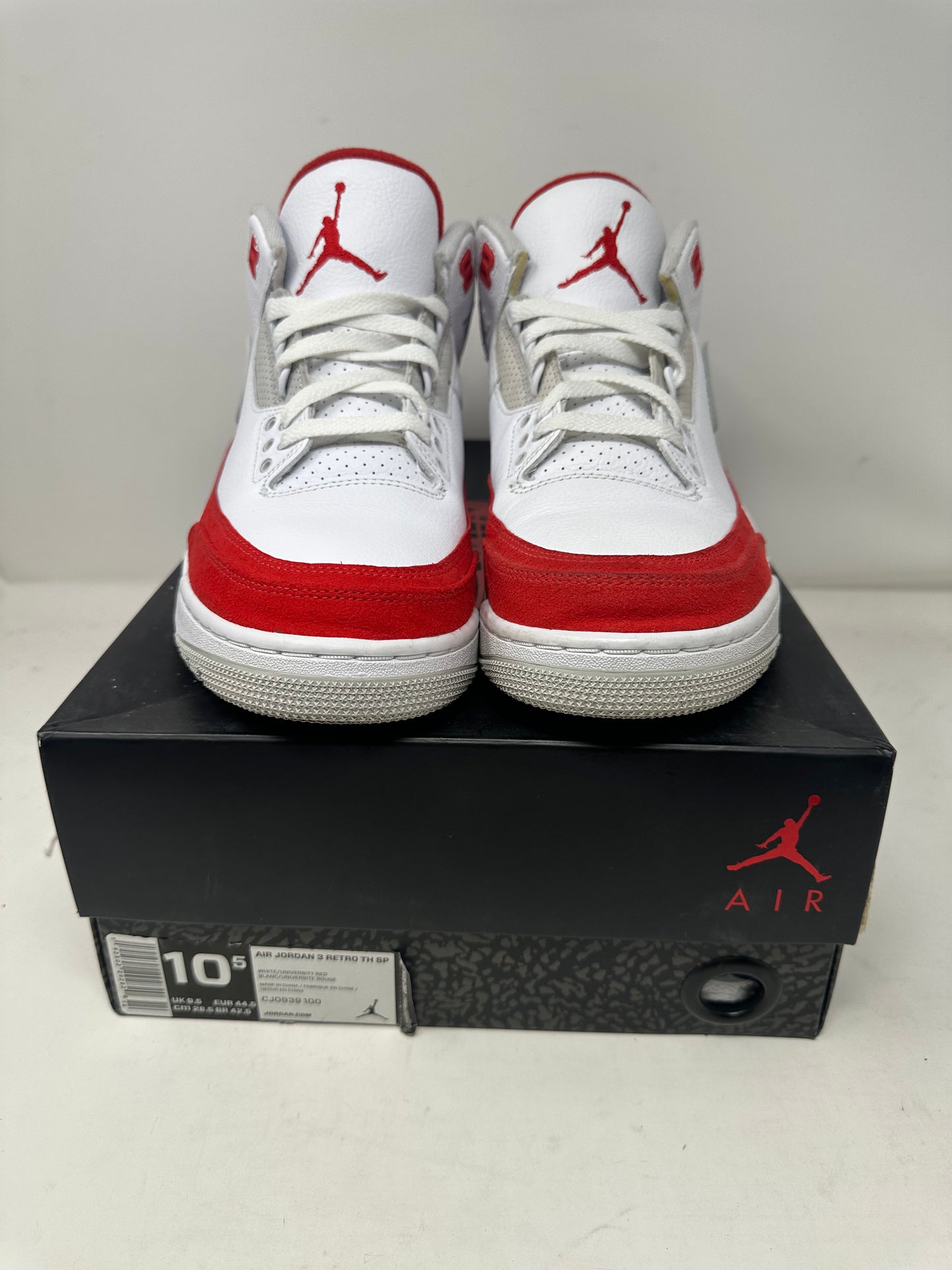 Jordan 3 Tinker “University Red”