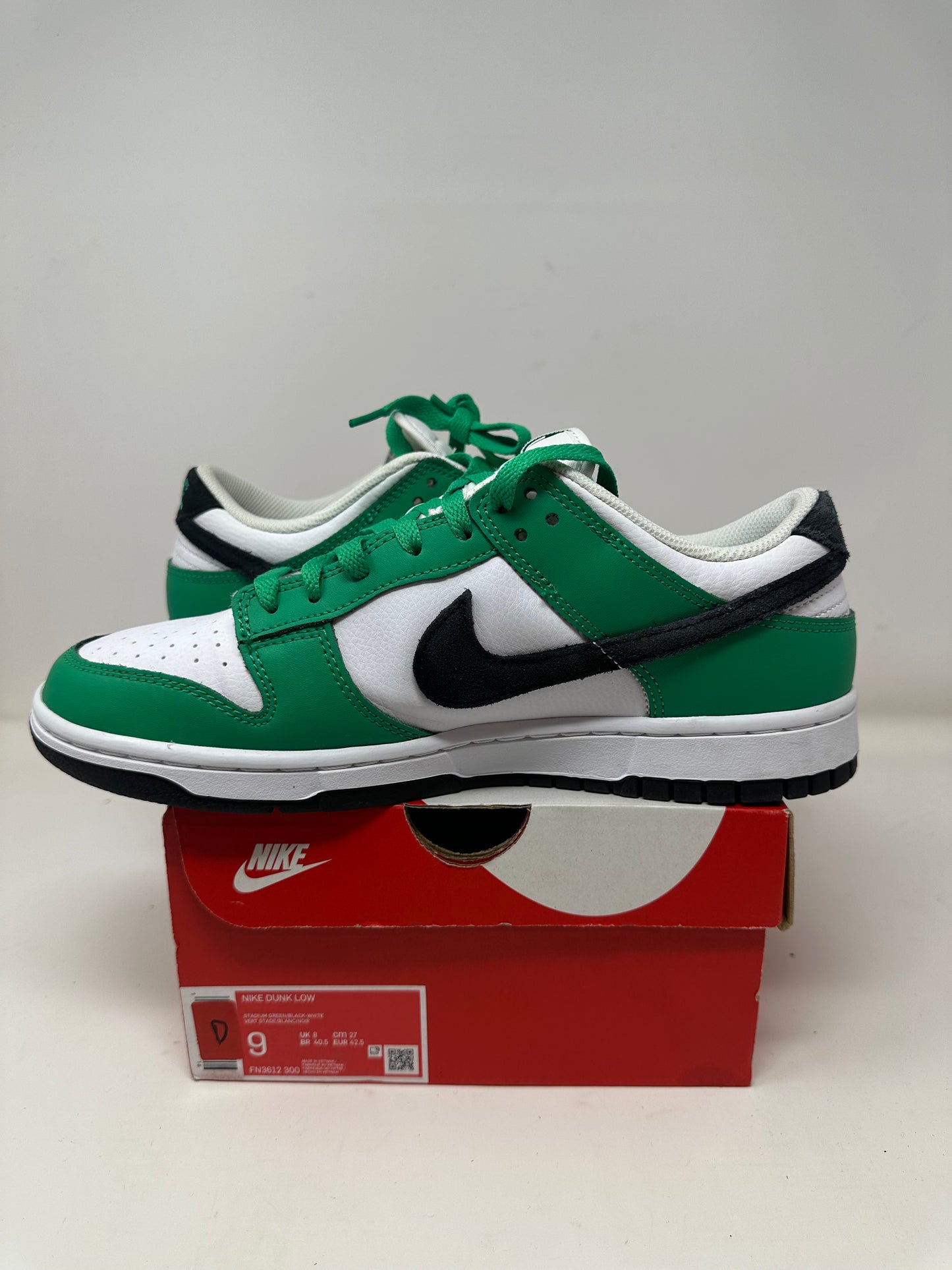 Nike Dunk Low “Celtics”