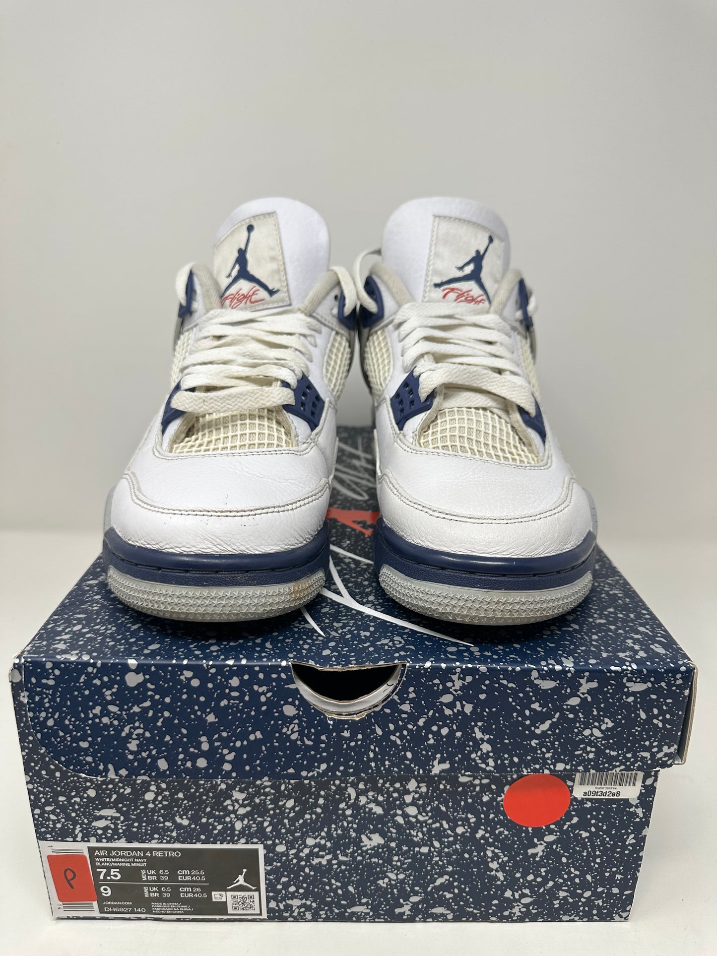 Jordan 4 “Midnight Navy”