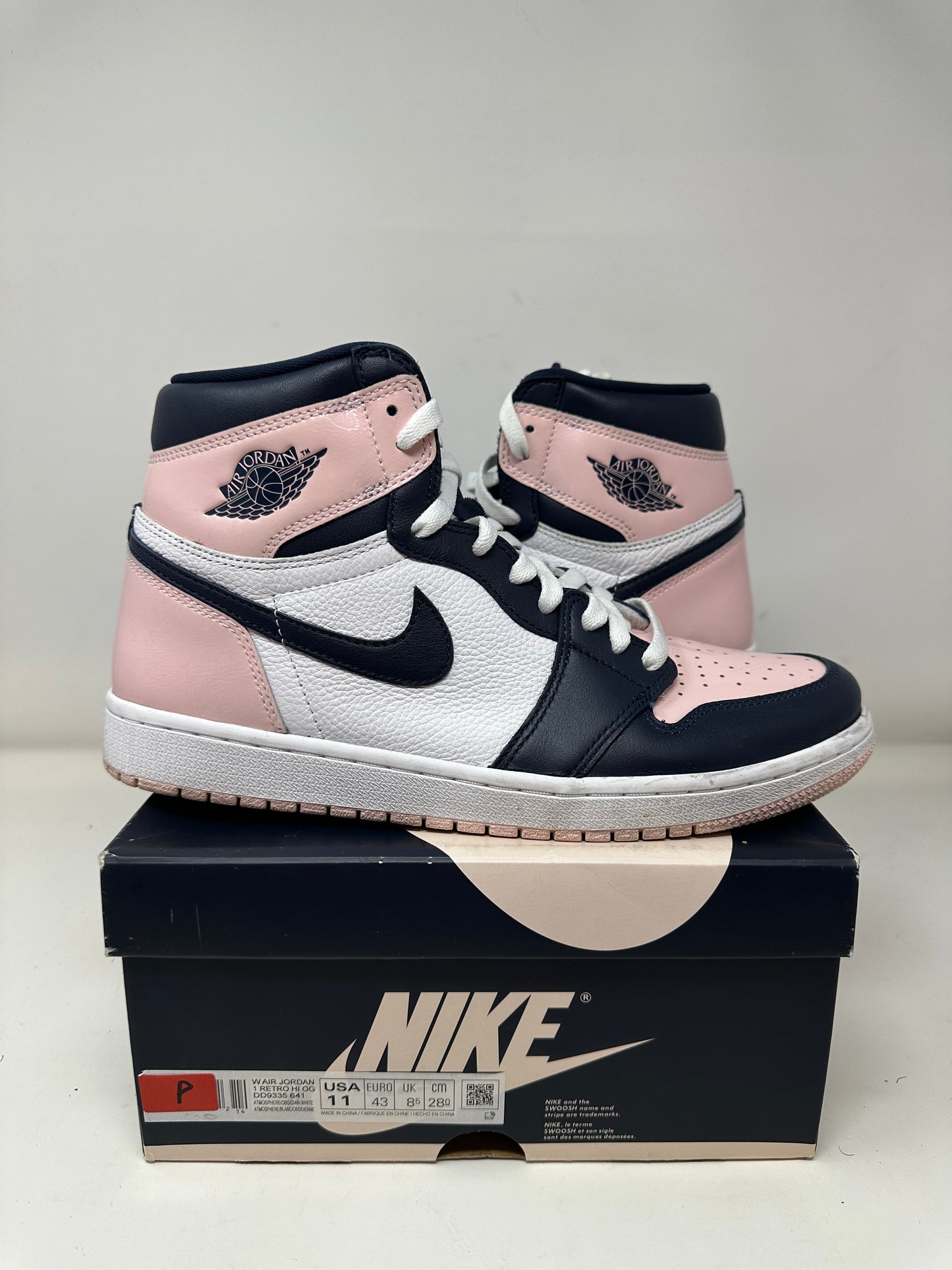 Jordan 1 High Women’s “Atmosphere Pink”