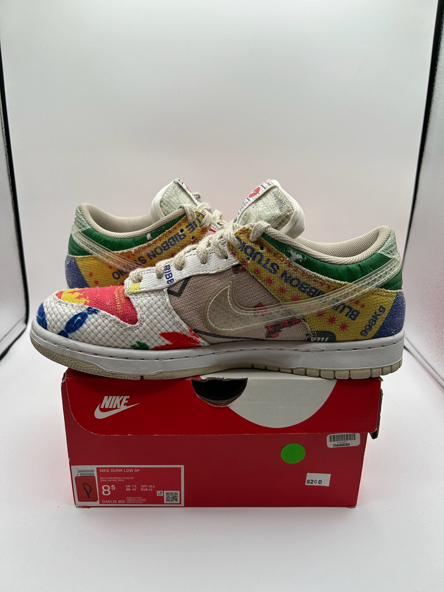 Nike Dunk Low “City Market”