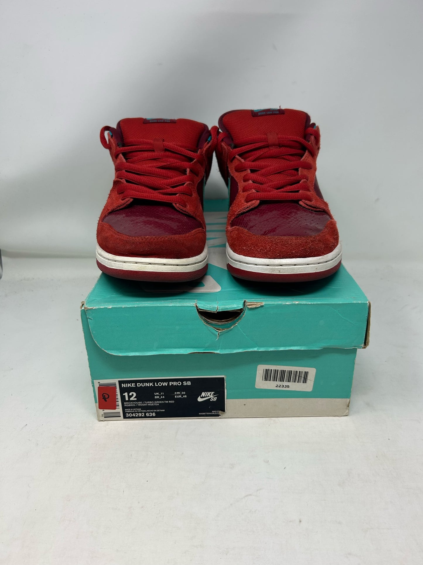 Nike SB Dunk Low “Brickhouse Turbo Green”