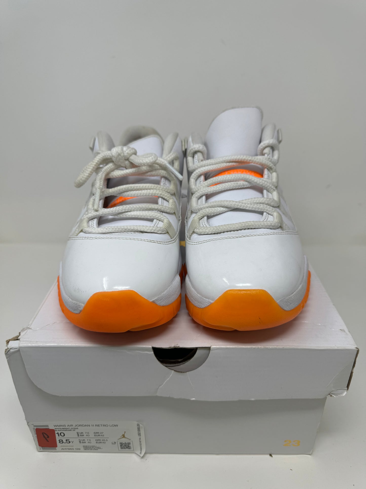 Jordan 11 Low Women’s “Citrus”