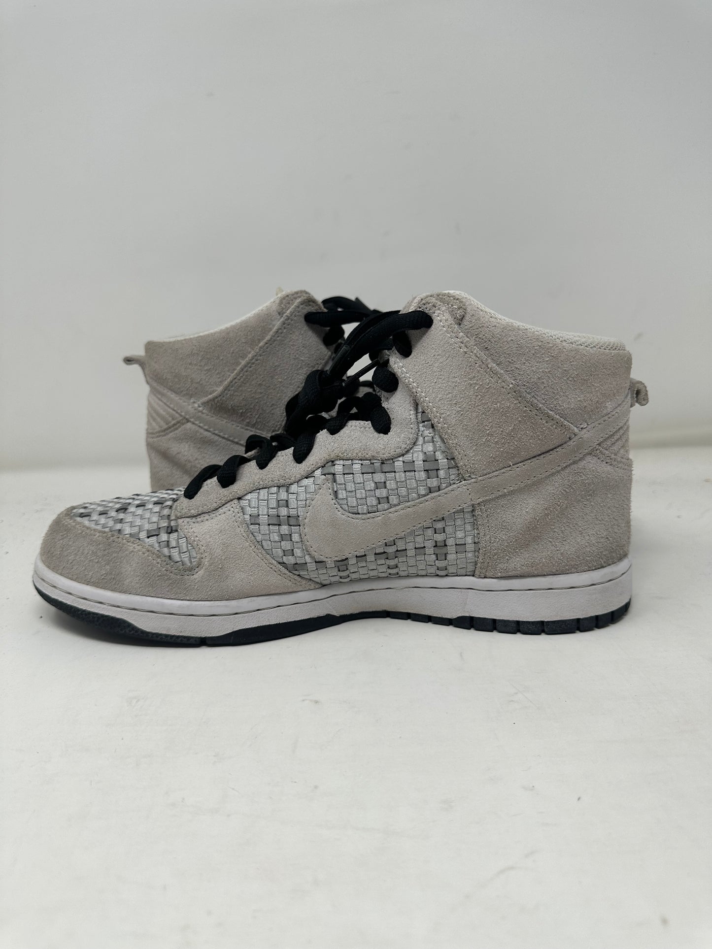 Nike SB Dunk High “Neutral Grey”