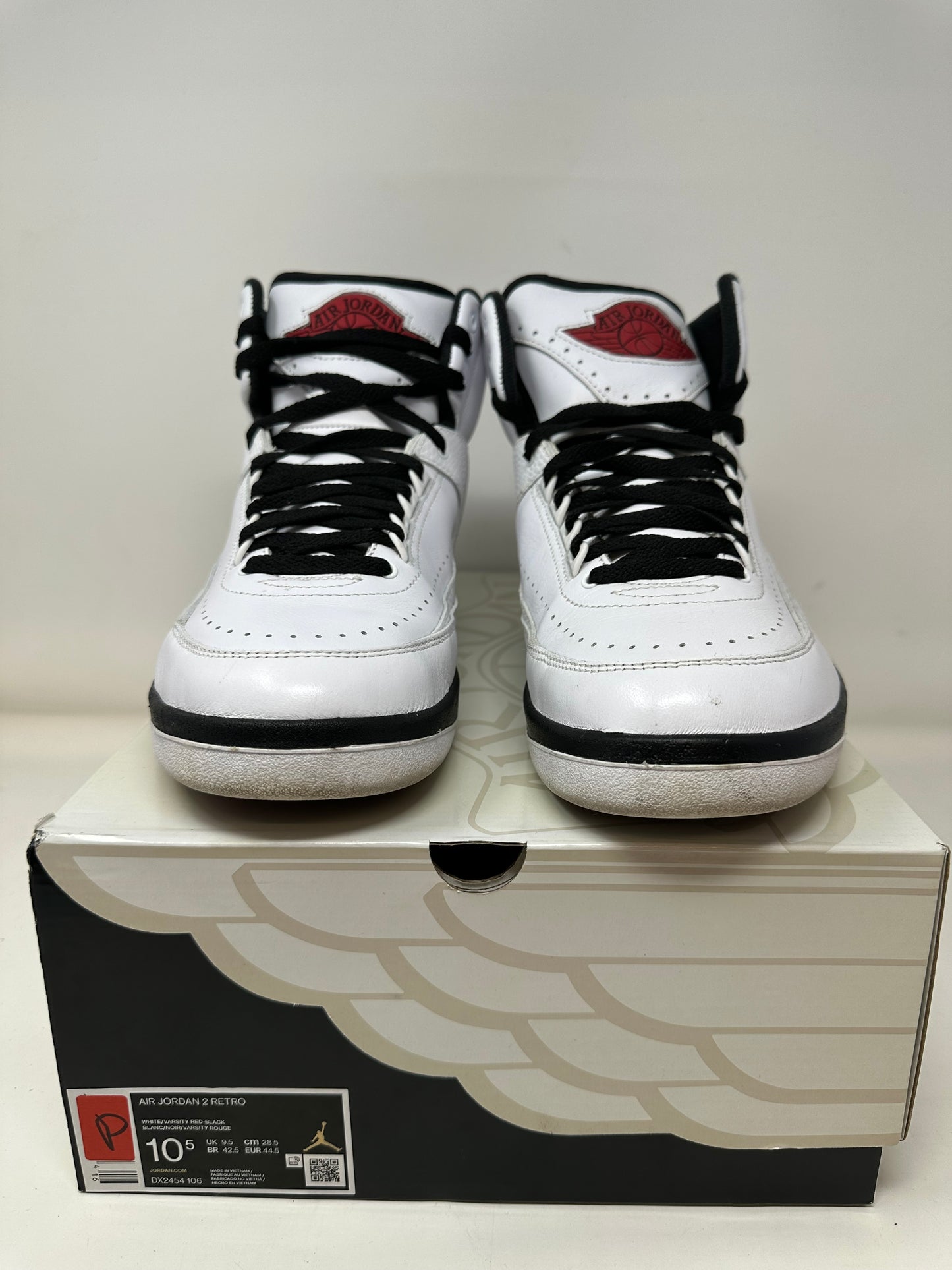 Jordan 2 (2022) “Chicago”