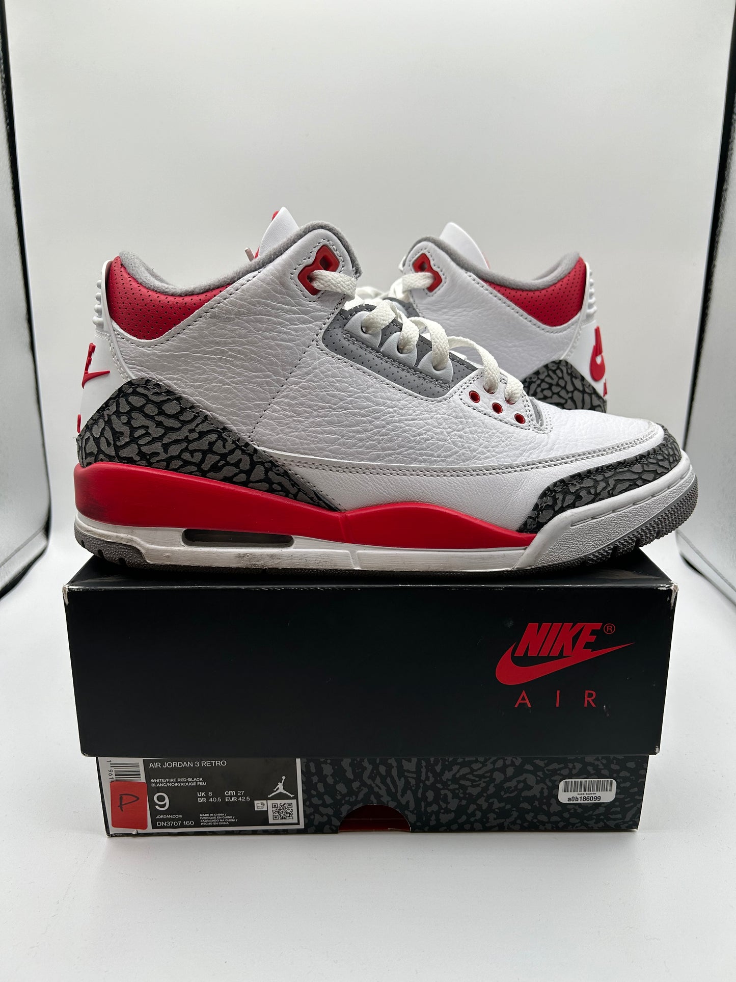 Jordan 3 “Fire Red”