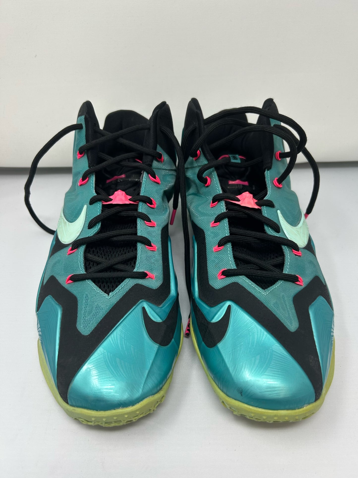 Nike LeBron 11 “South Beach”