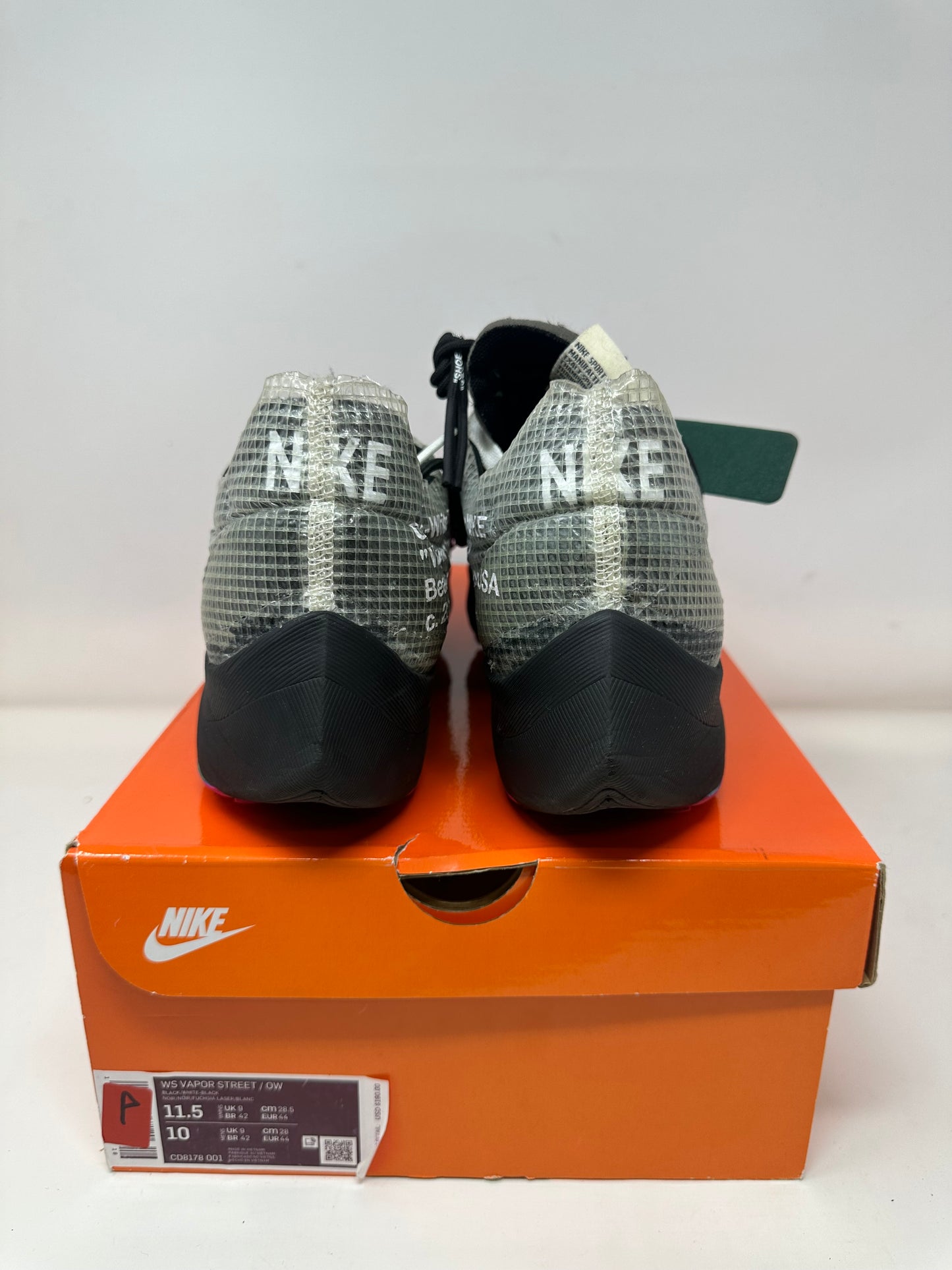 Nike Off-White Vapor Street Women’s “Fuchsia”