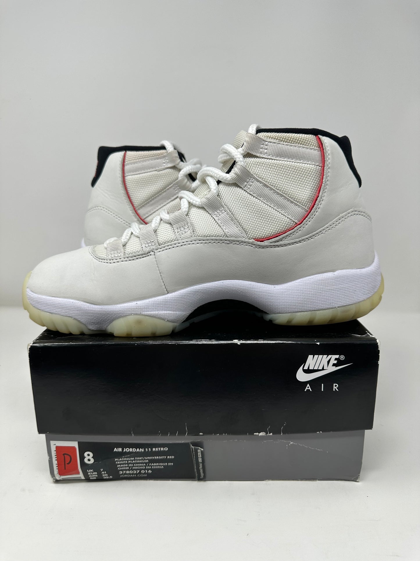 Jordan 11 “Platinum Tint”