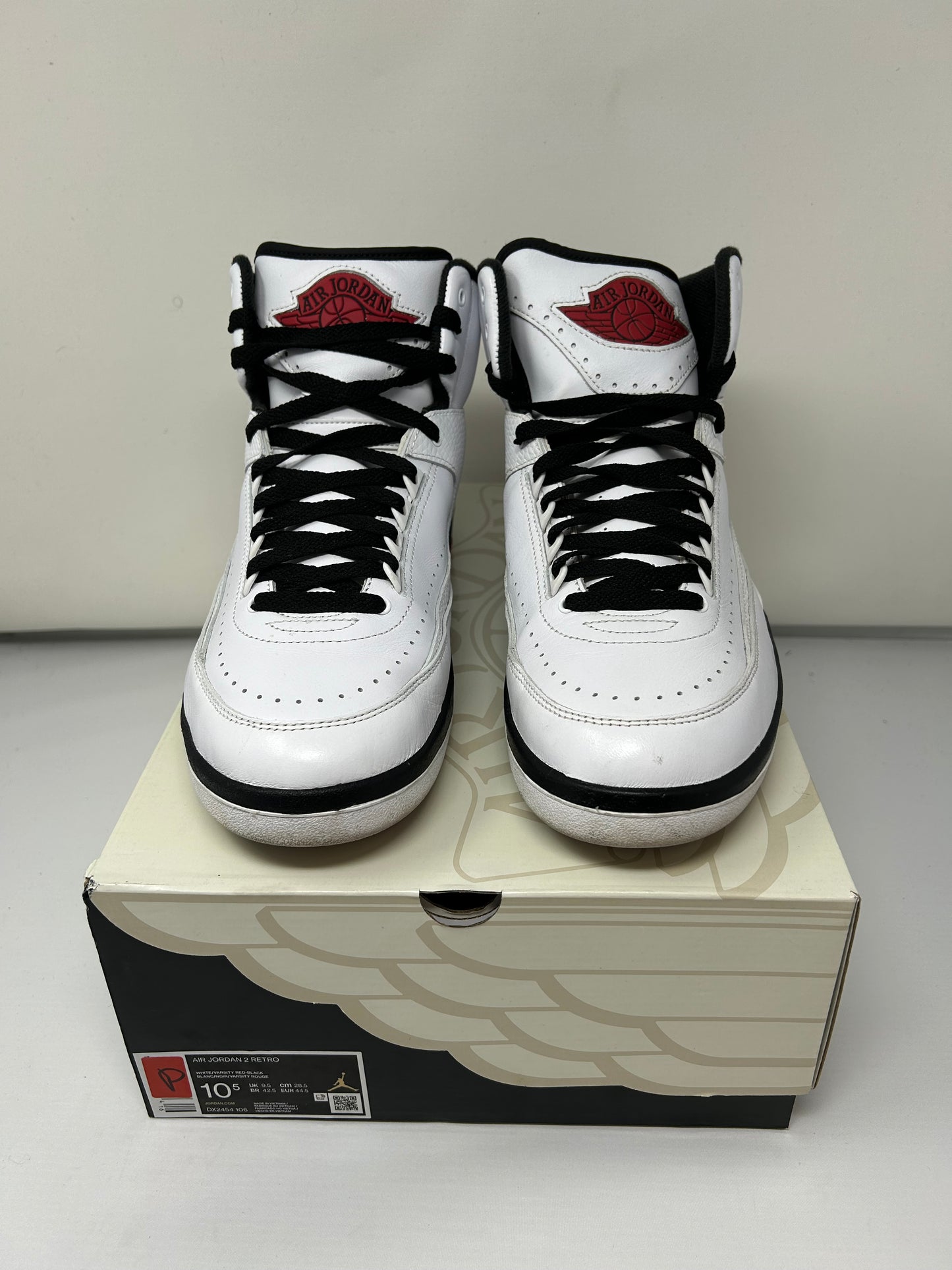 Jordan 2 (2022) “Chicago”