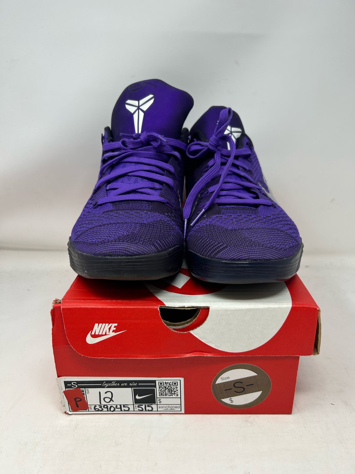Kobe 9 Elite Low “Moonwalker”