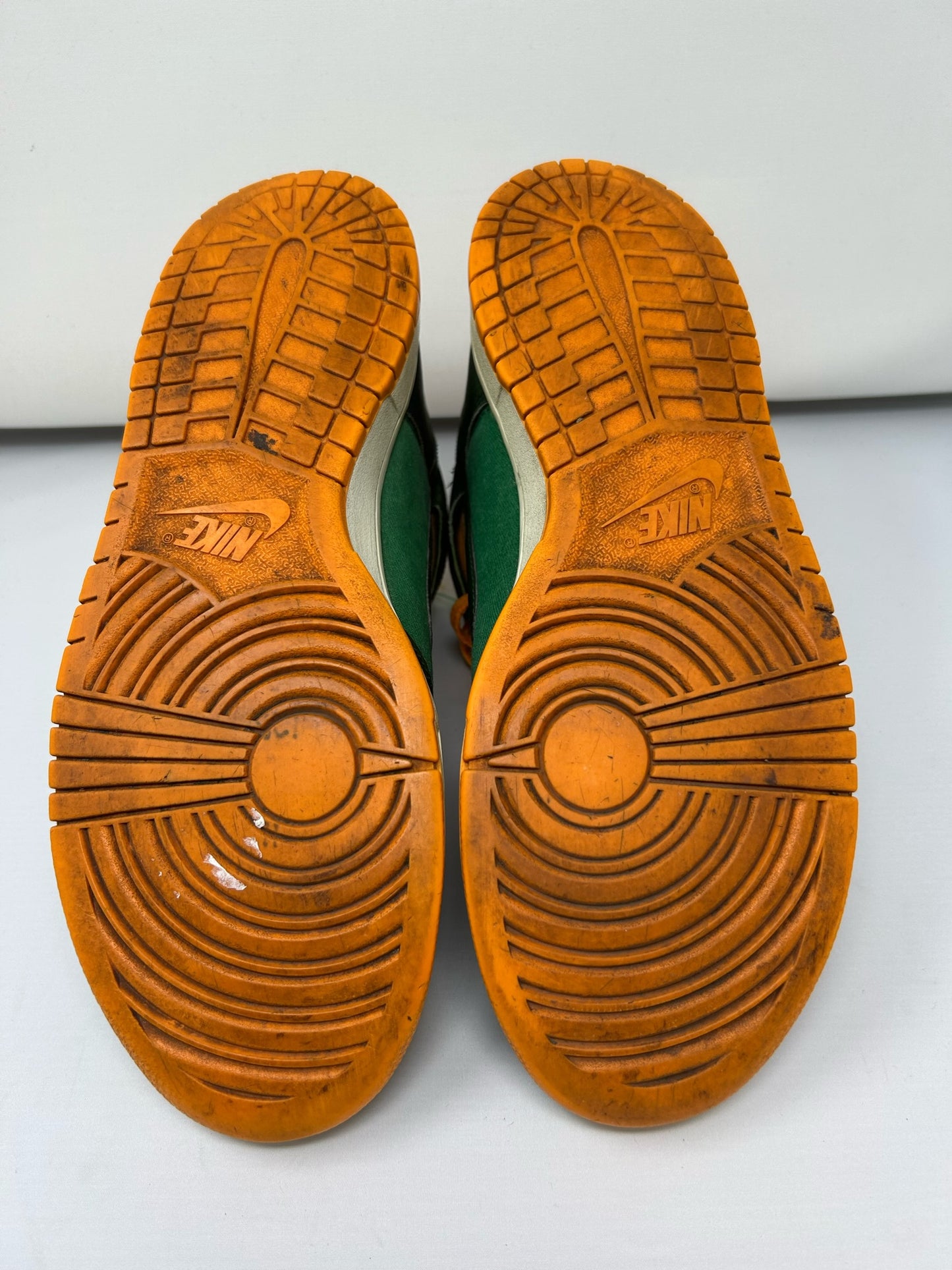 Nike Dunk High “Vivid Orange Gorge Green”