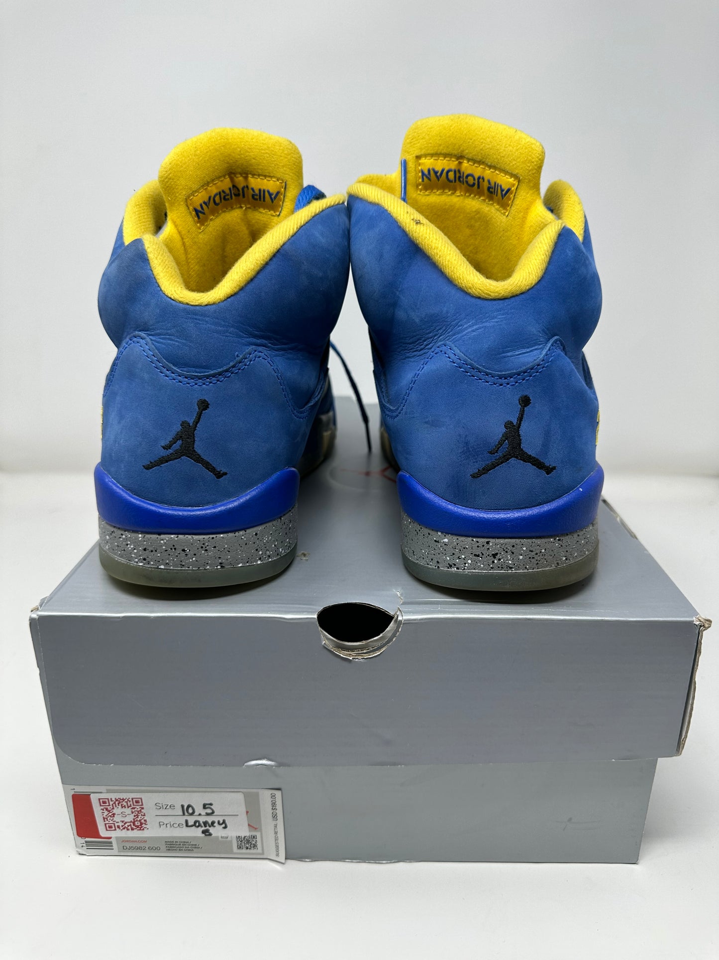 Jordan 5 “Varsity Laney Royal”