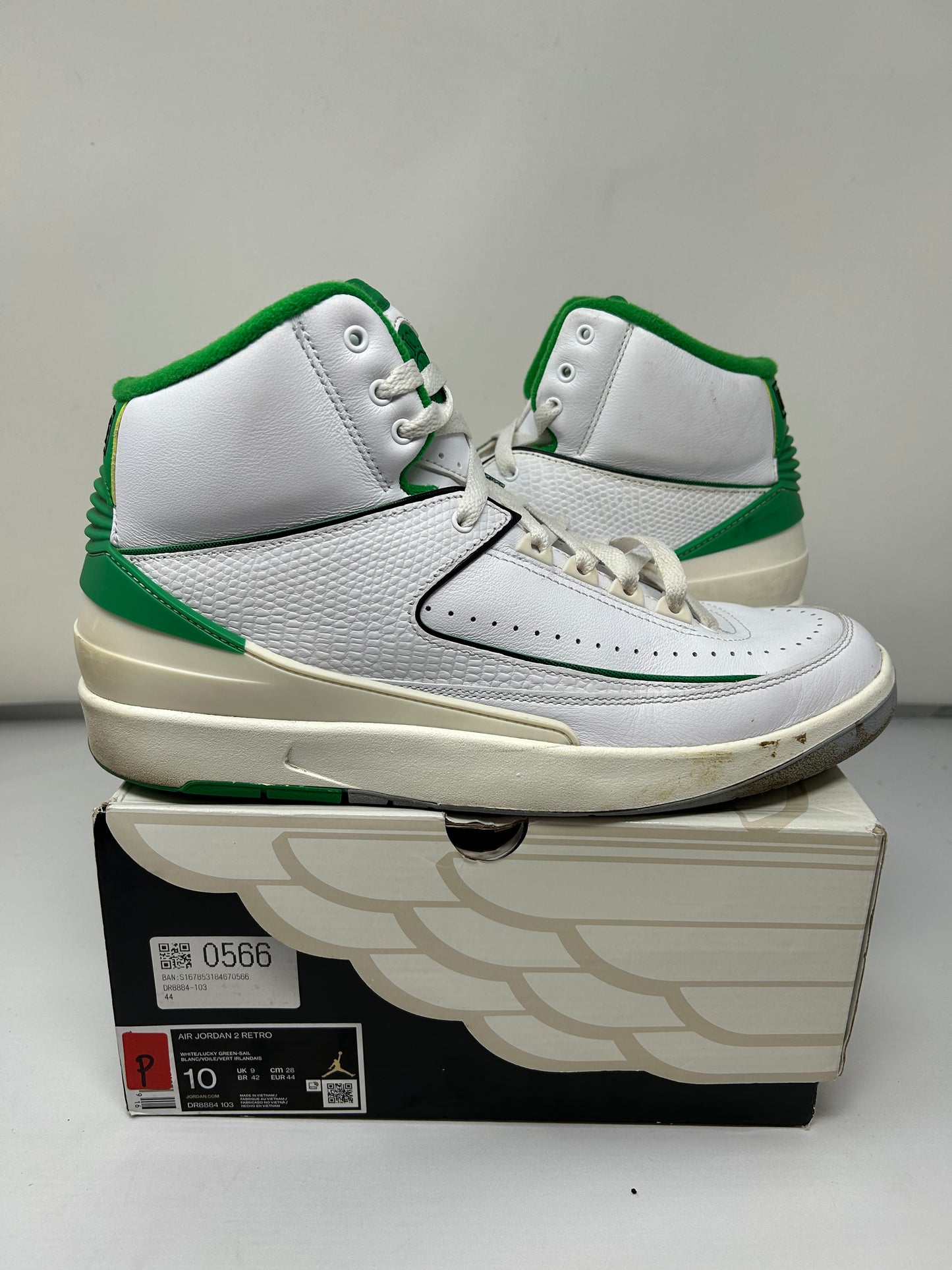 Jordan 2 “Lucky Green”