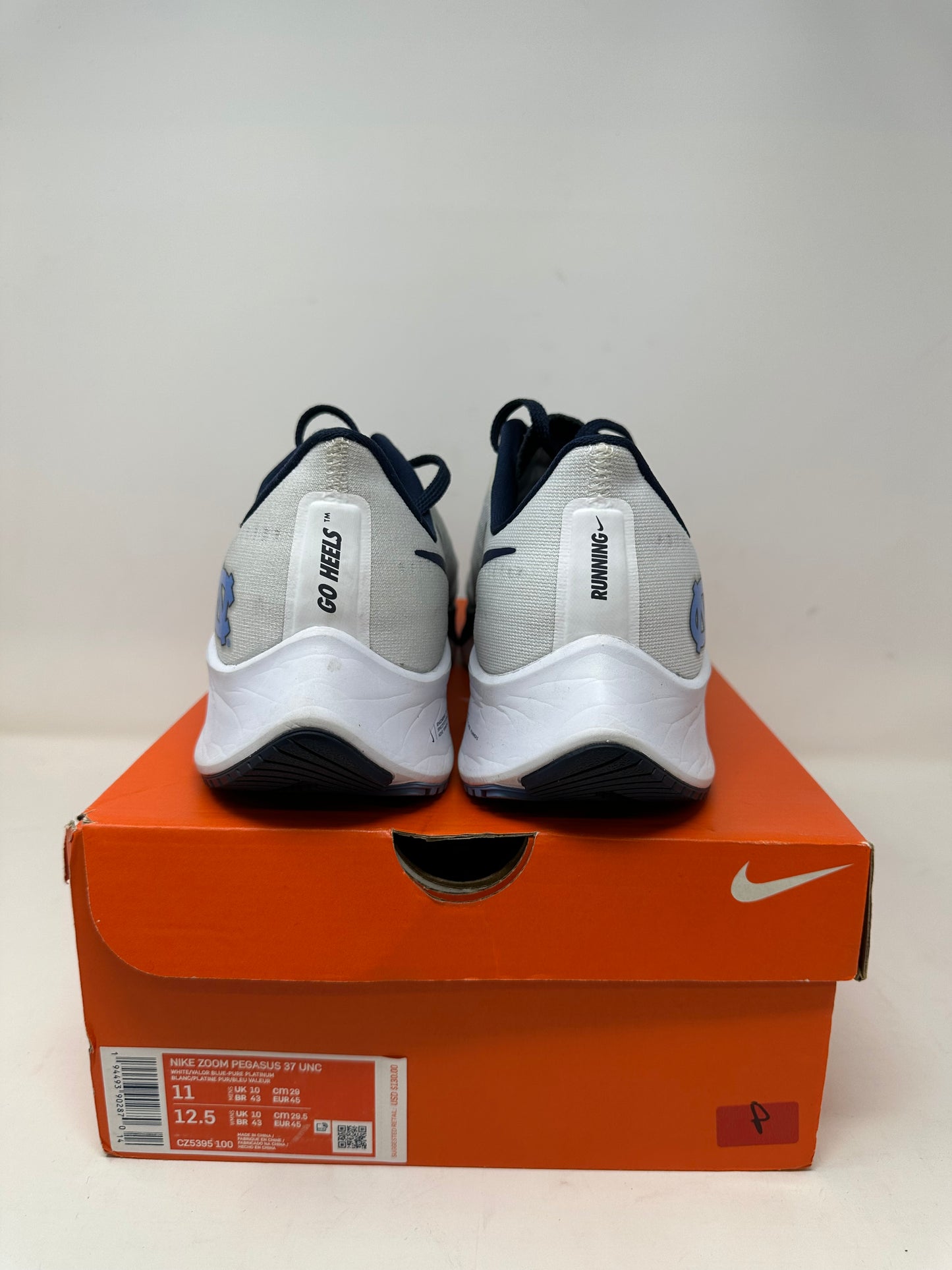 Nike Zoom Pegasus “UNC”
