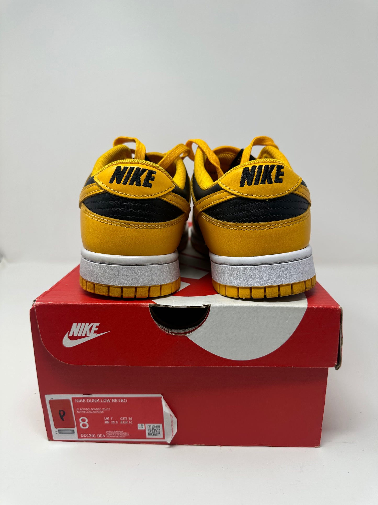 Nike Dunk Low “Goldenrod”