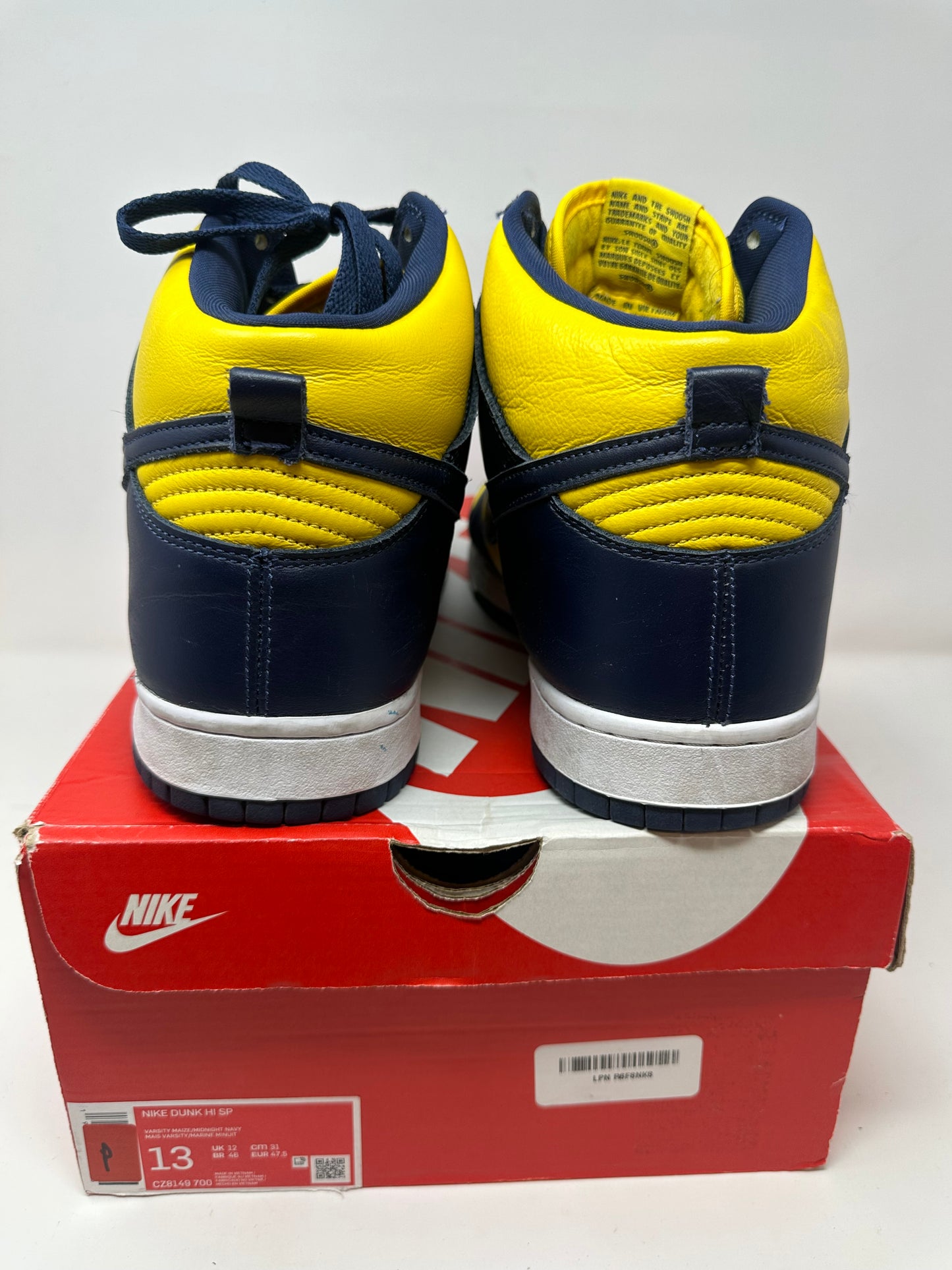 Nike Dunk High “Michigan”
