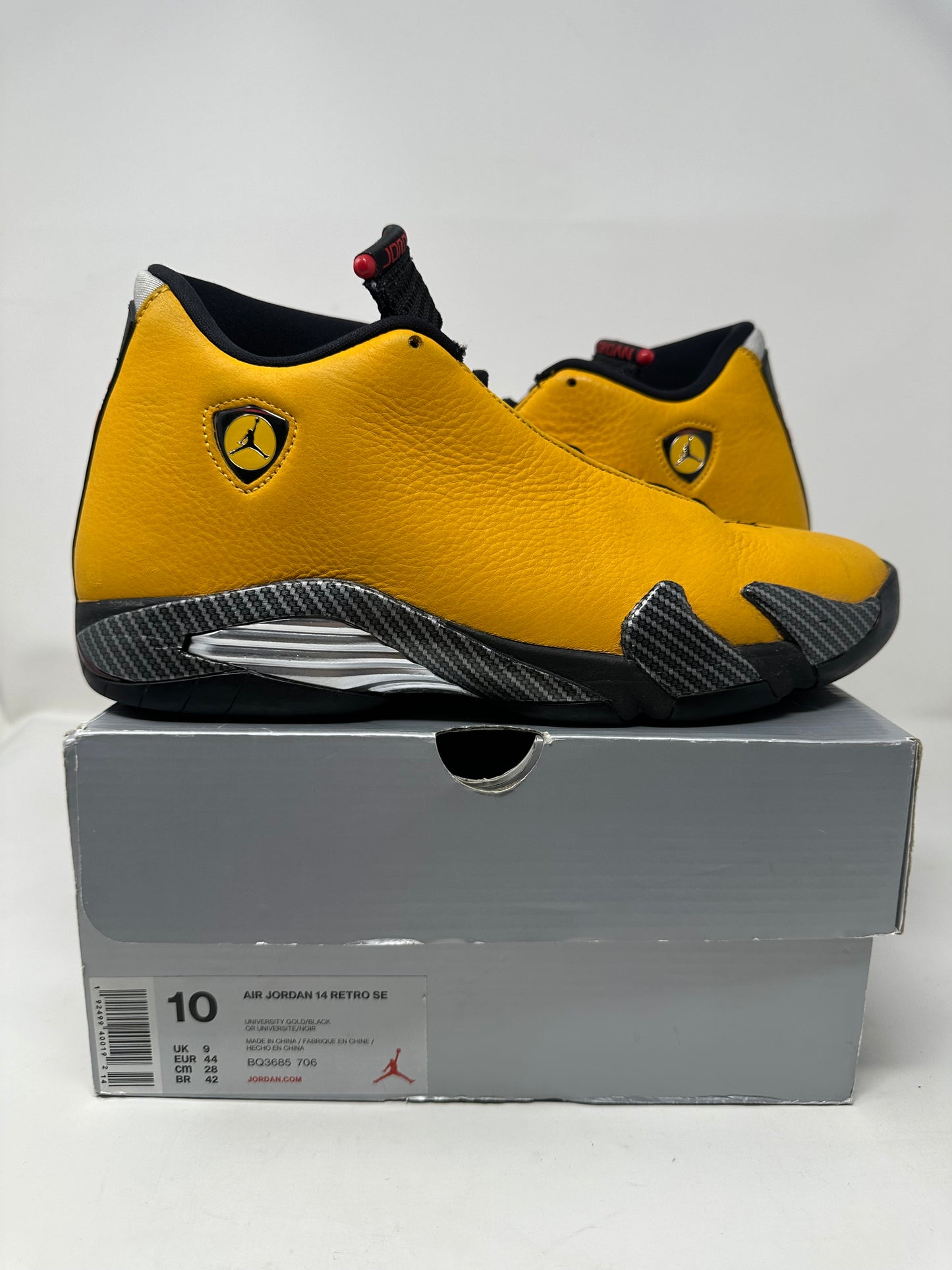 Jordan 14 “Reverse Ferrari”