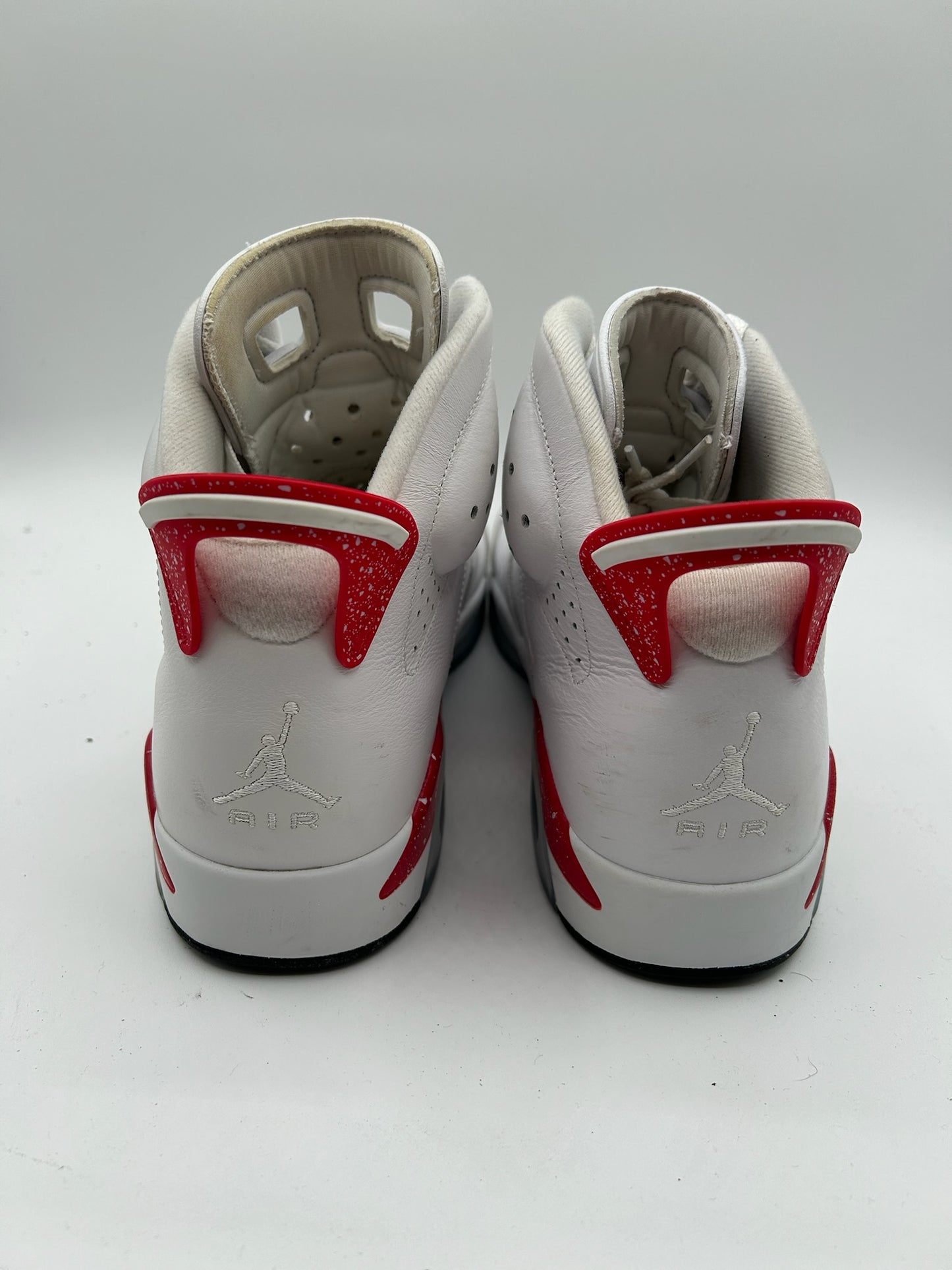 Jordan 6 “Red Oreo”