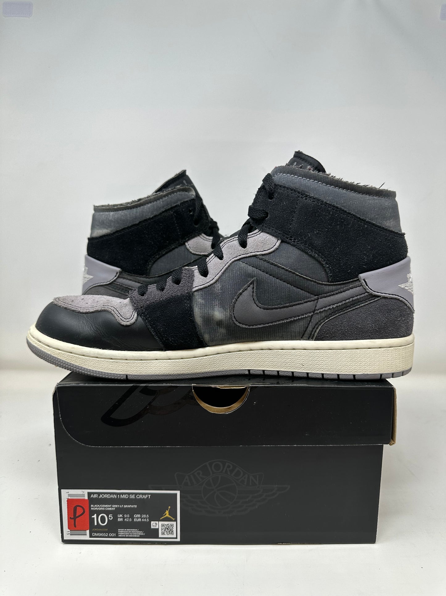 Jordan 1 Mid “Craft”