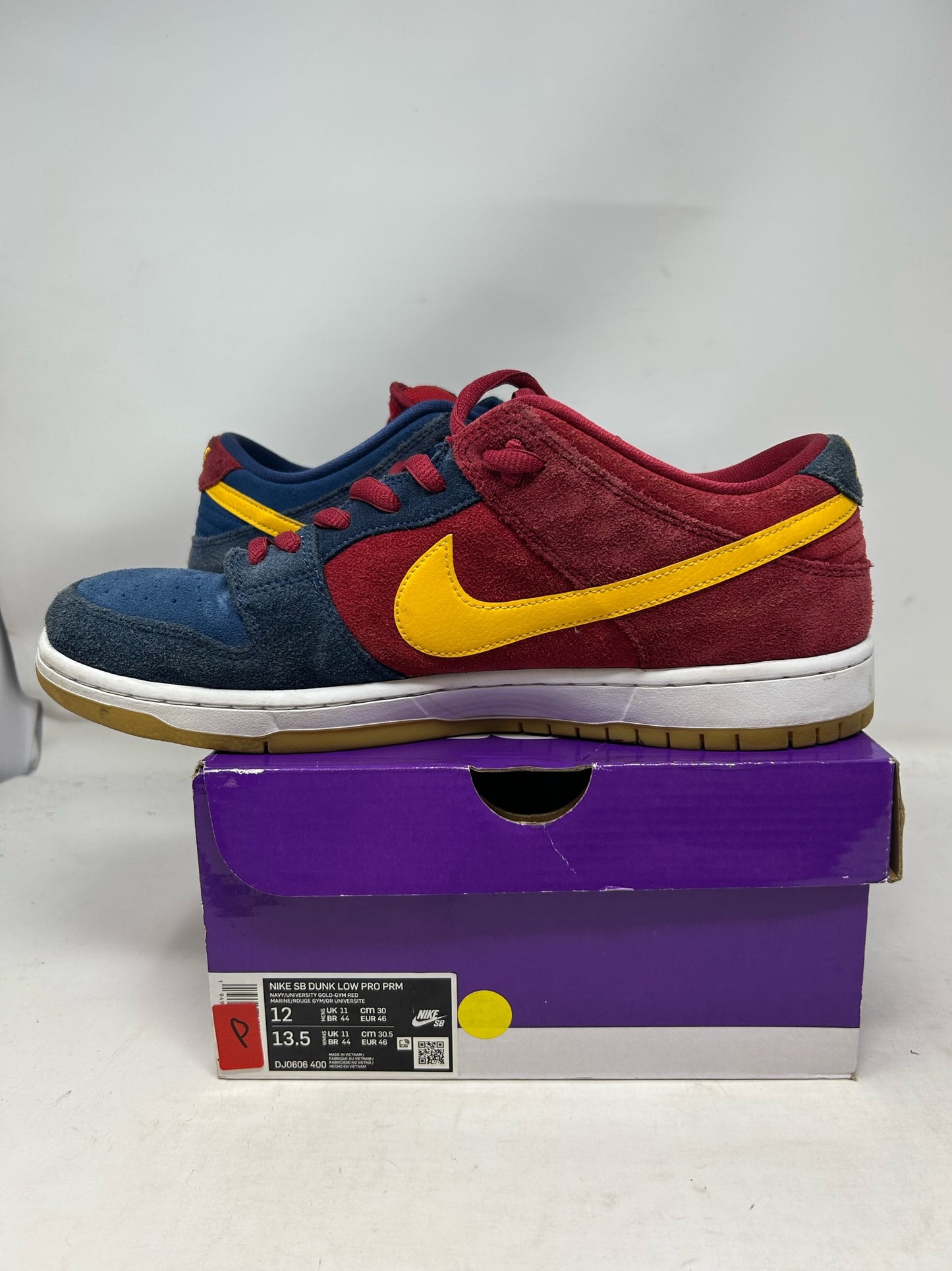 Nike SB Dunk Low “Catalonia”
