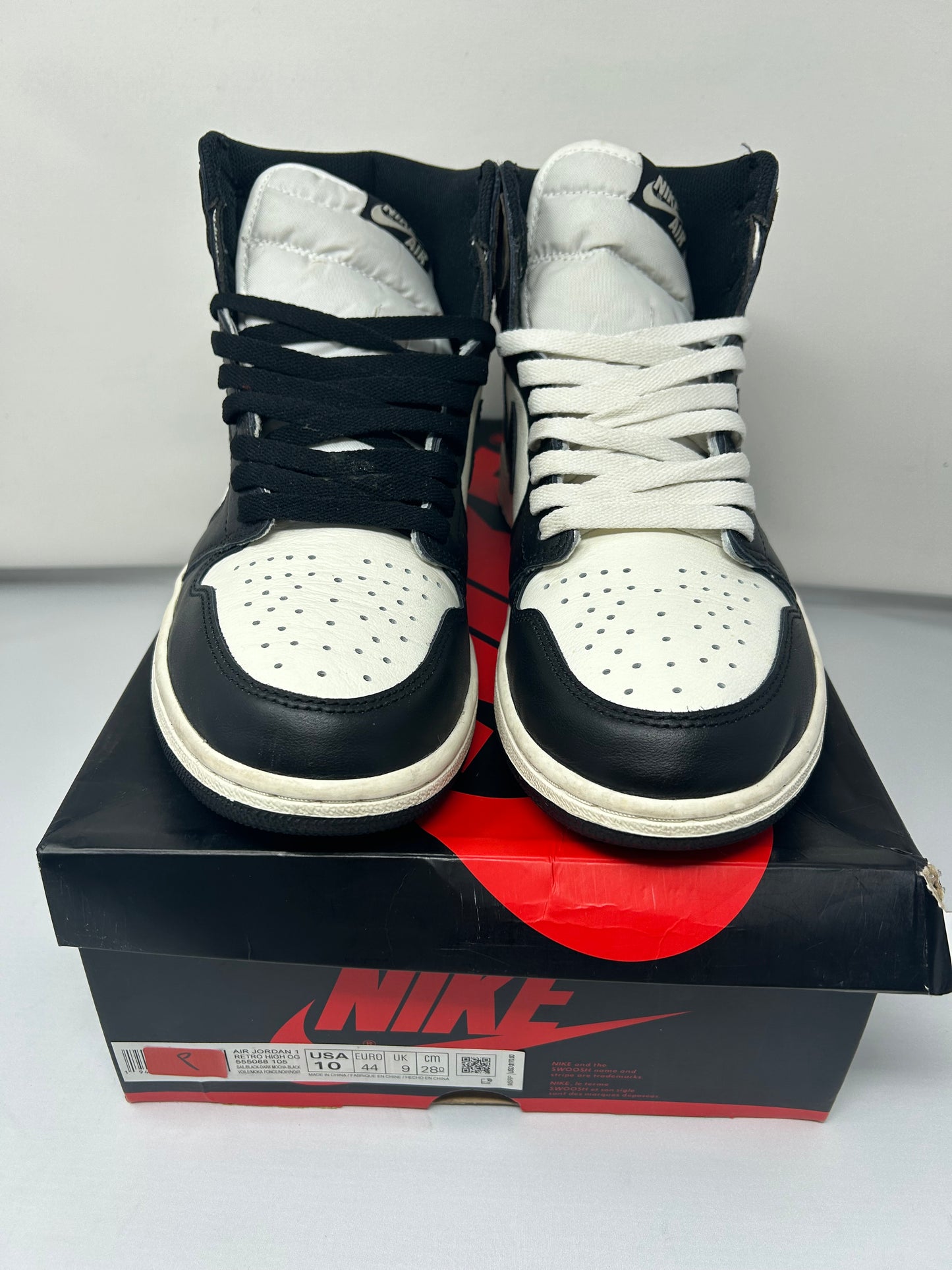 Jordan 1 High “Mocha”