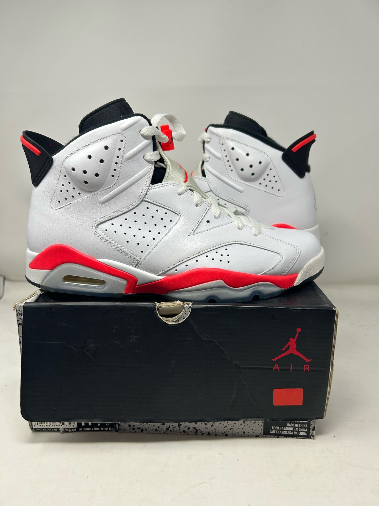 Jordan 6 “Infrared”