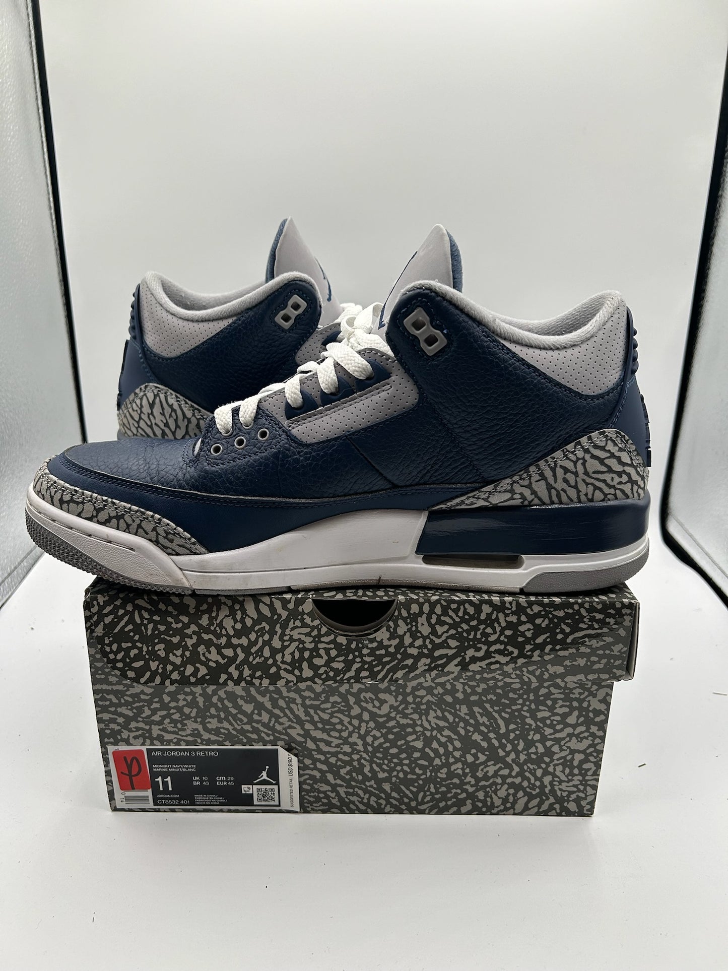 Jordan 3 “Georgetown”