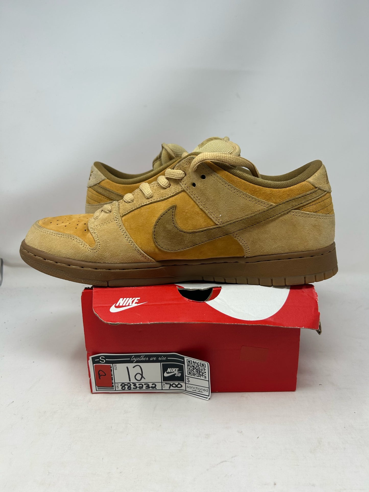 Nike SB Dunk Low “Wheat”