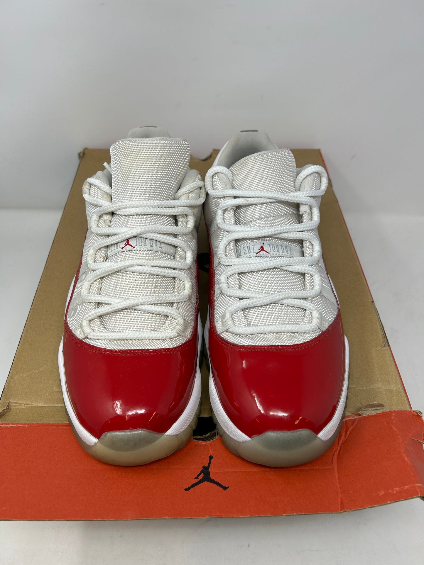 Jordan 11 Low “Cherry”