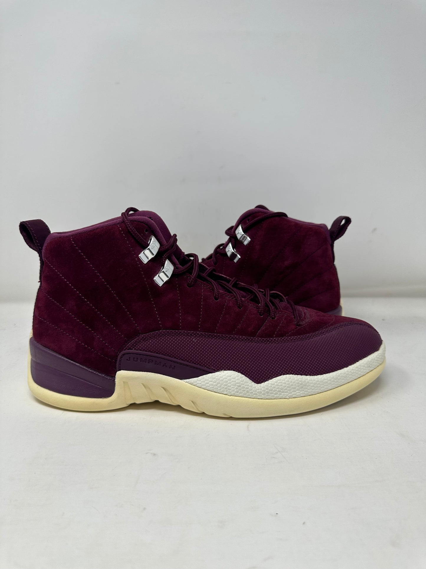 Jordan 12 “Bordeaux”