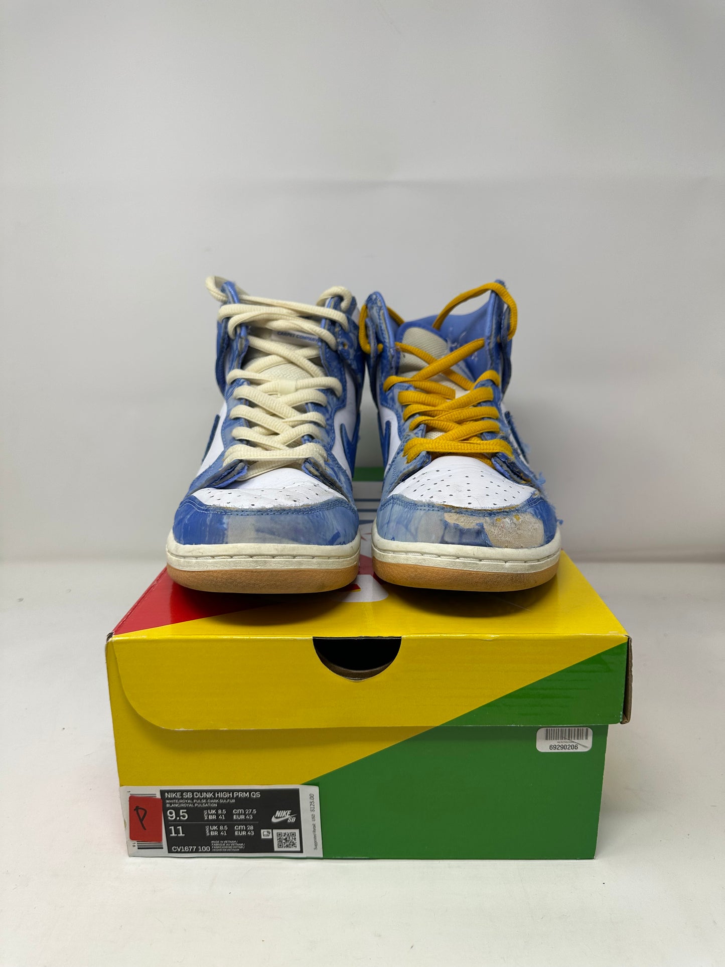 Nike SB Dunk High “Carpet Company”
