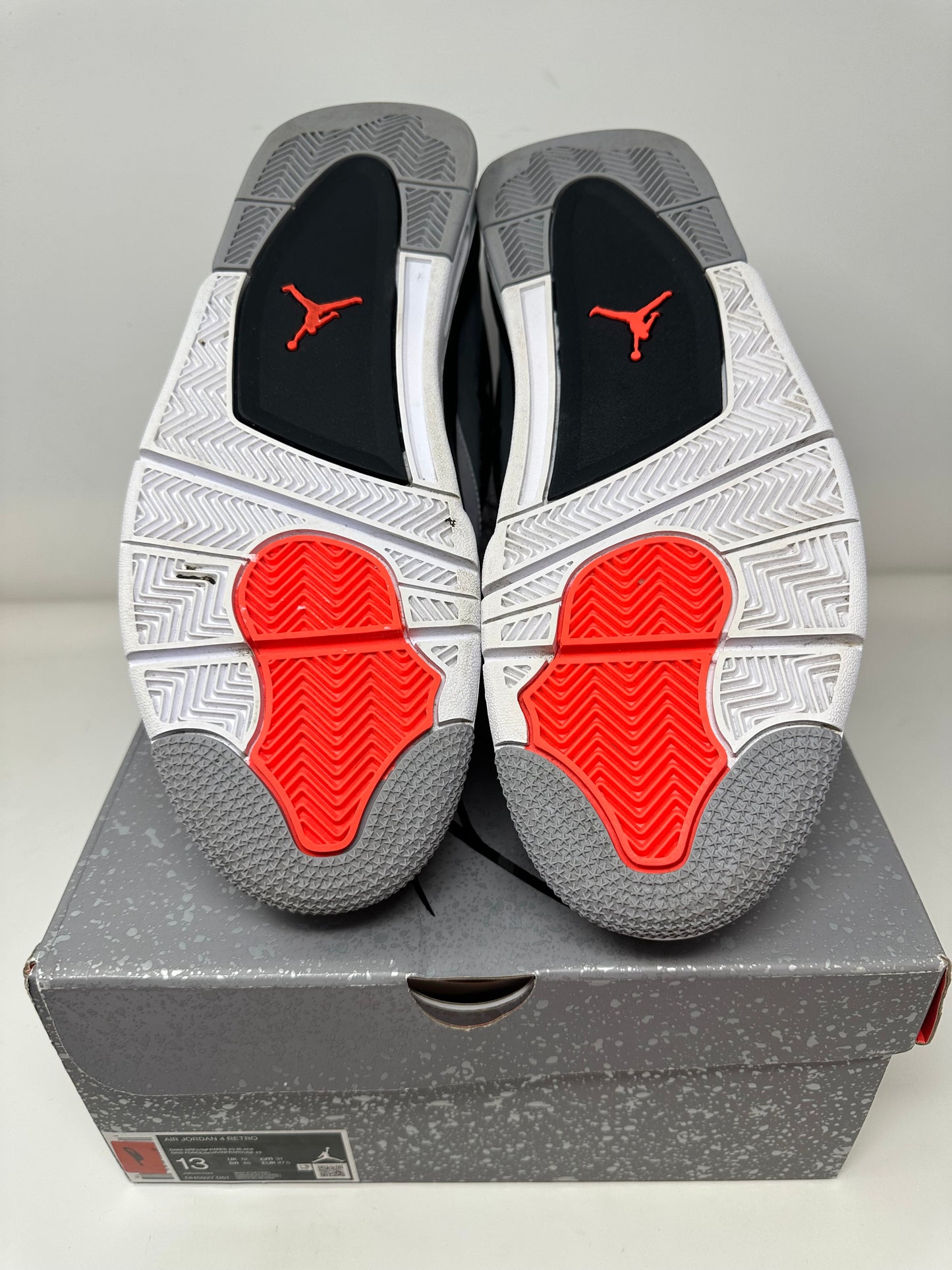 Jordan 4 “Infared”