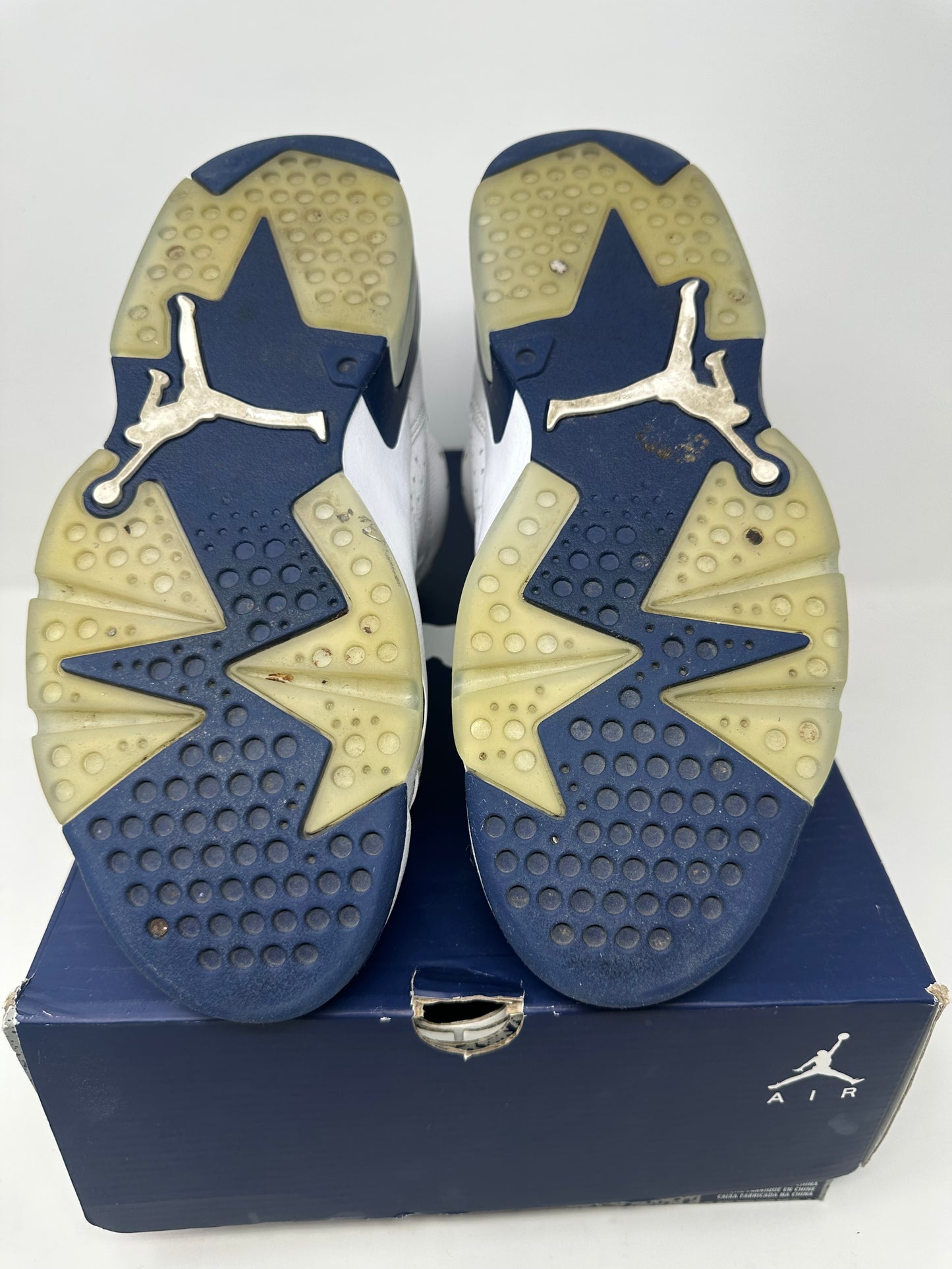 Jordan 6 “Midnight Navy”