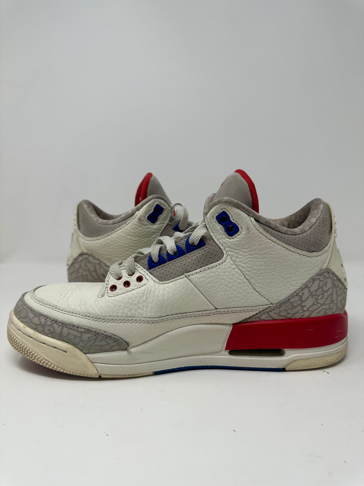 Jordan 3 “International Flight”