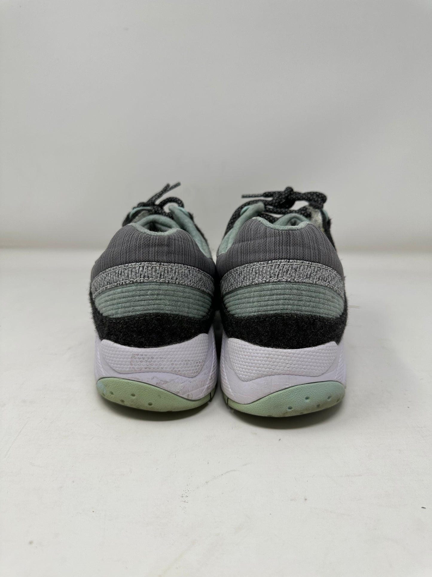 Saucony Grid 9000 “END White Noise”